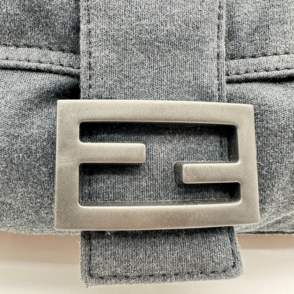 fendi vintage baguette shoulder bag