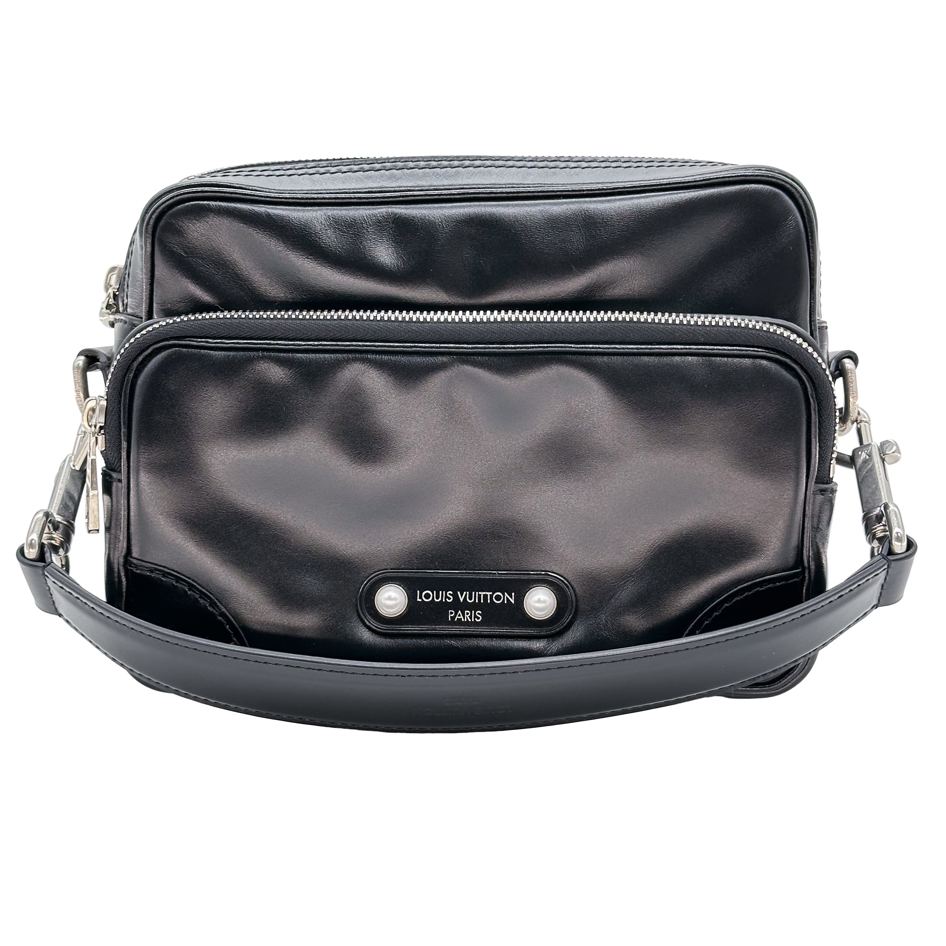 Louis Vuitton NIGHT Nile Calf Shoulder Bag M13987 RIFD