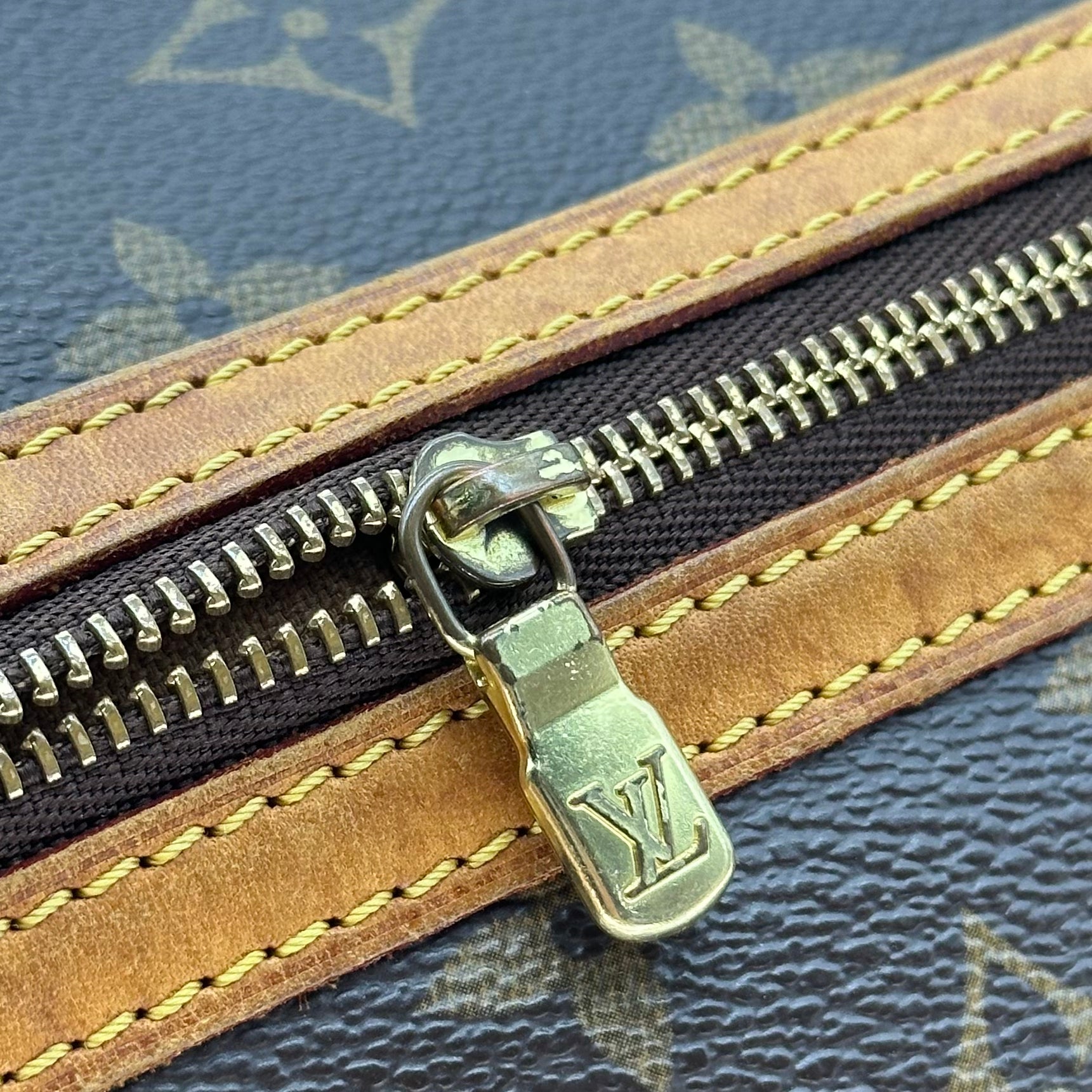 Bolso bandolera LOUIS VUITTON lona Monogram Messenger Bosphore M40106