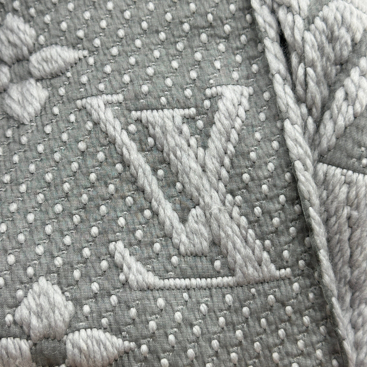 Louis Vuitton Logomania Wool Silk Gris Perle Scarf M74742