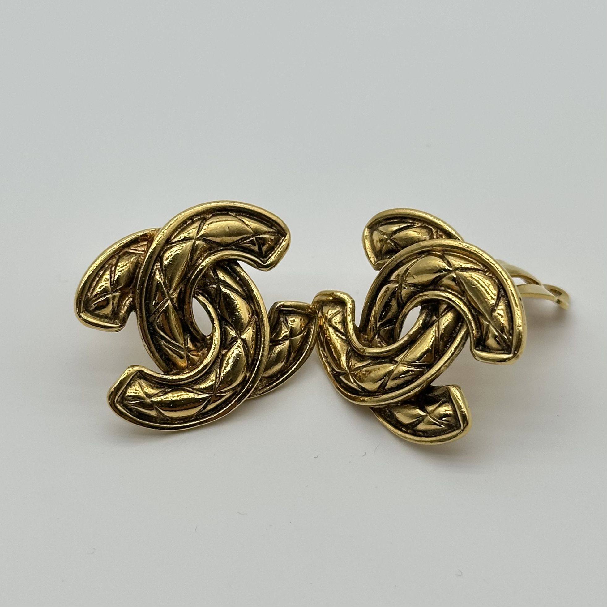 Chanel Vintage Bird Ear Clips