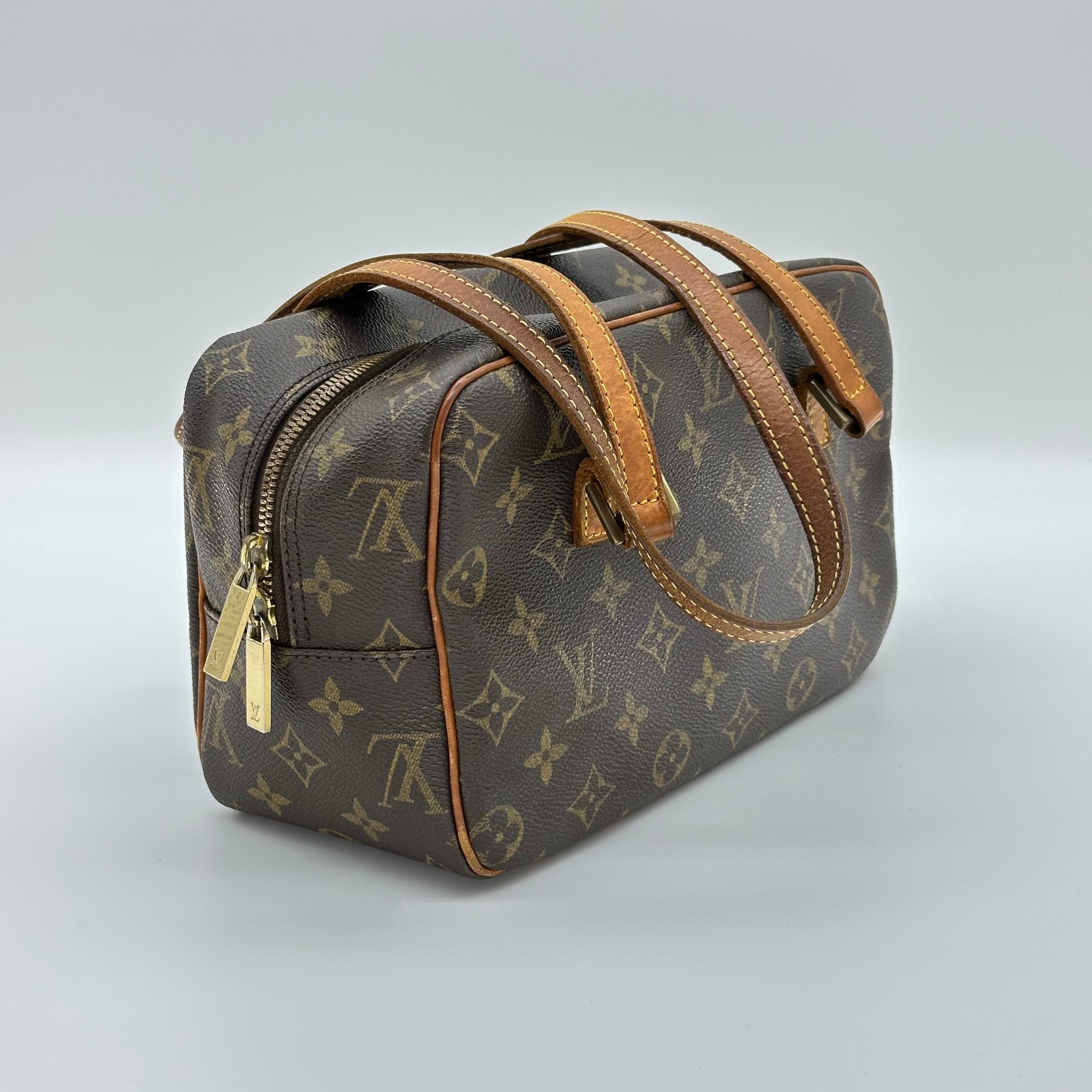Louis Vuitton Pochette Cite Monogram Shoulder Bag Handbag M51183