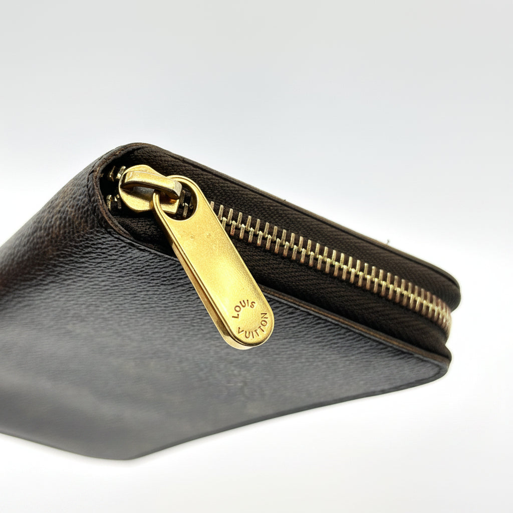 Louis Vuitton Round Wallet Zippy Monogram M60017