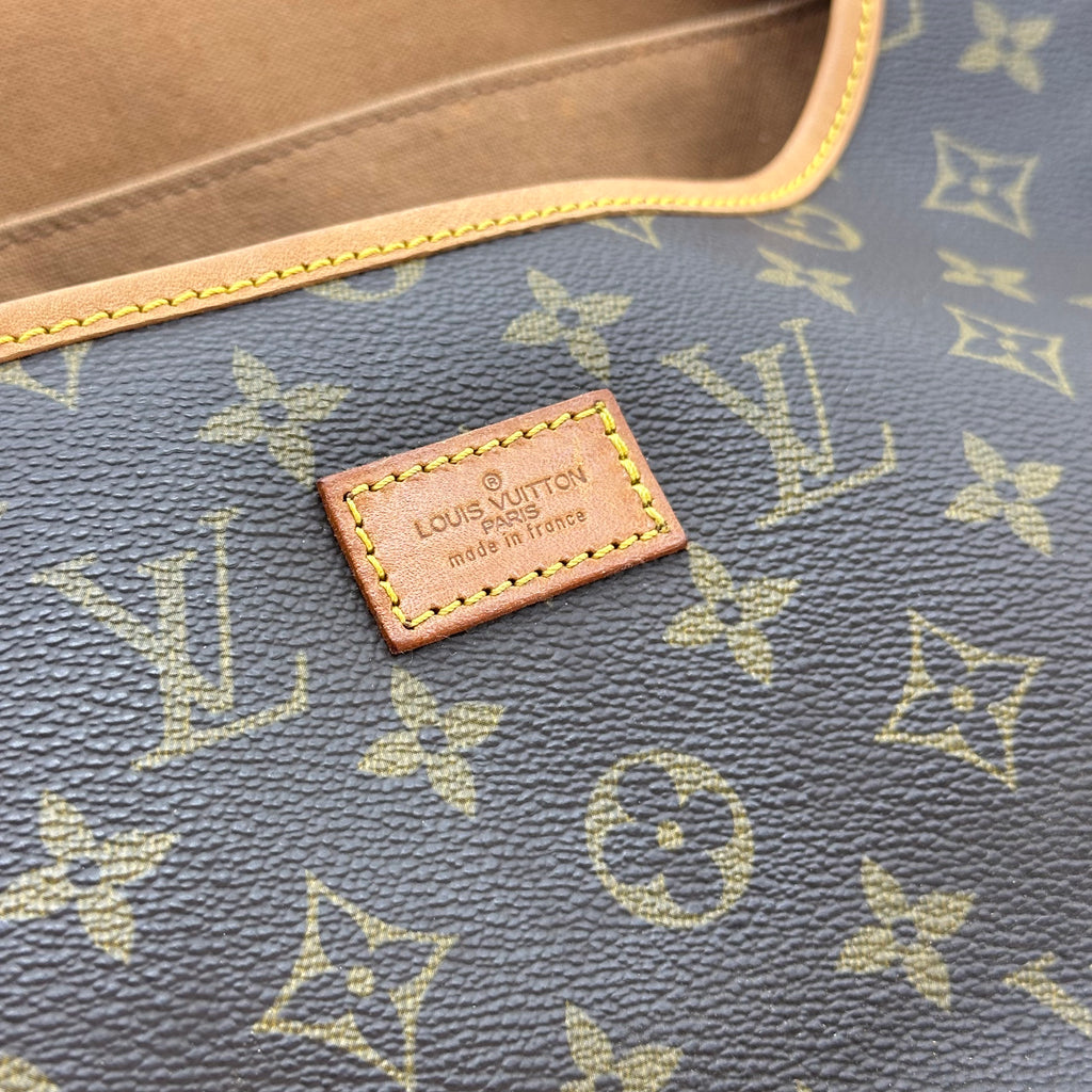 LOUIS VUITTON Monogram Saumur Shoulder Bag Crossbag Vintage