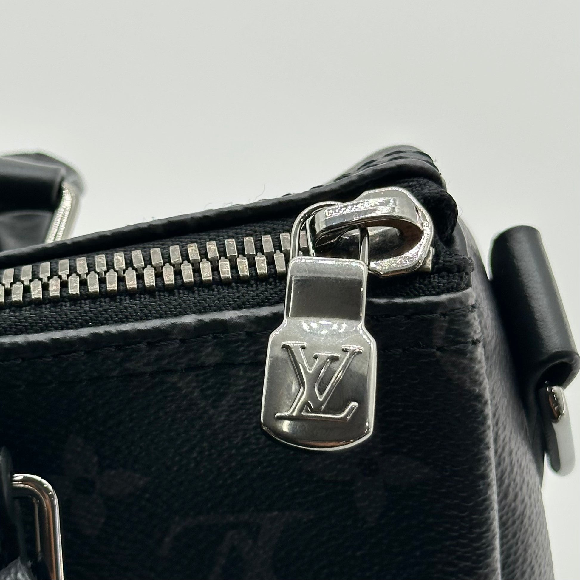 LOUIS VUITTON 2way M46271 IC chip Black Grey Keepall Bandouliere 25	Monogram Eclipse
