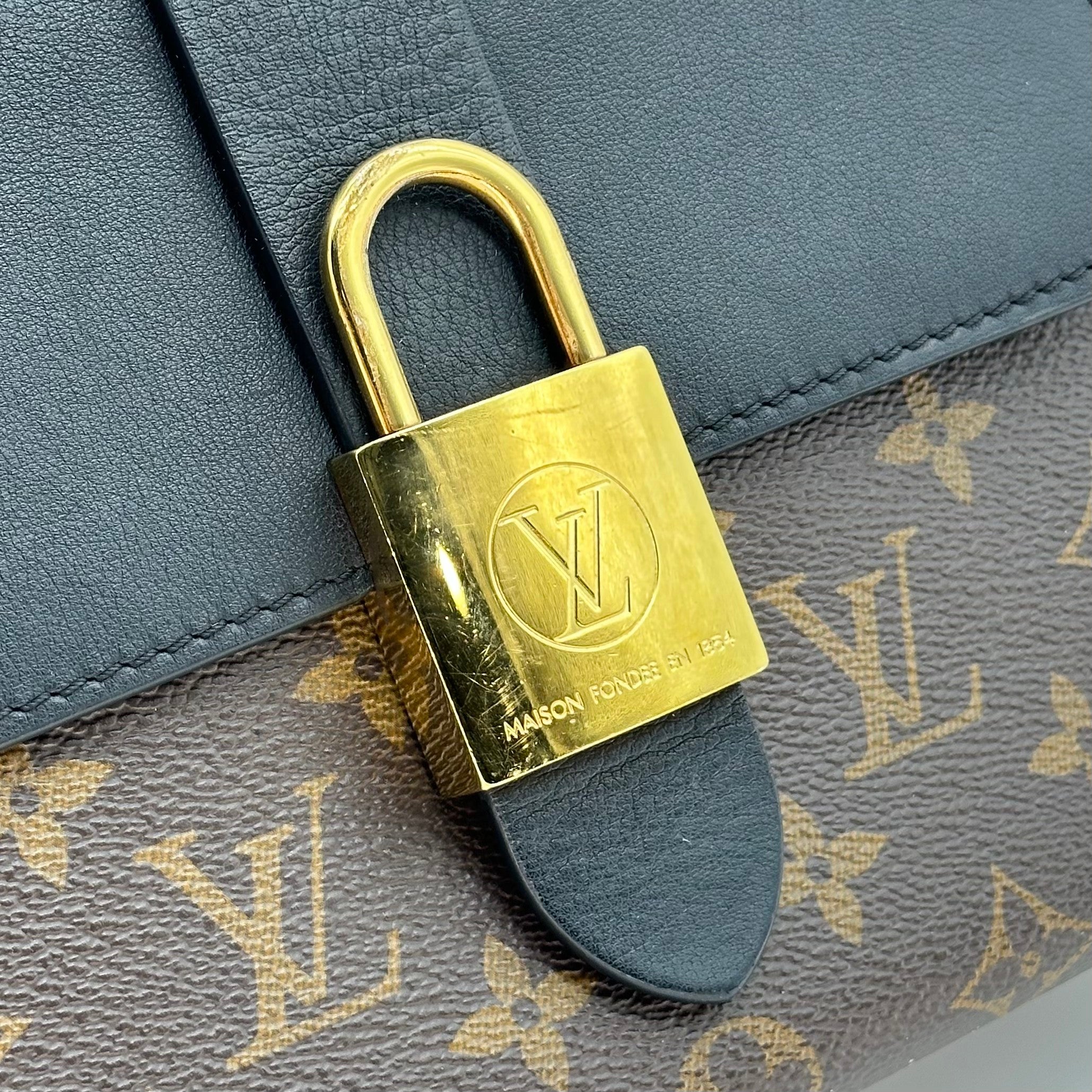 Louis Vuitton Locky BB bag black