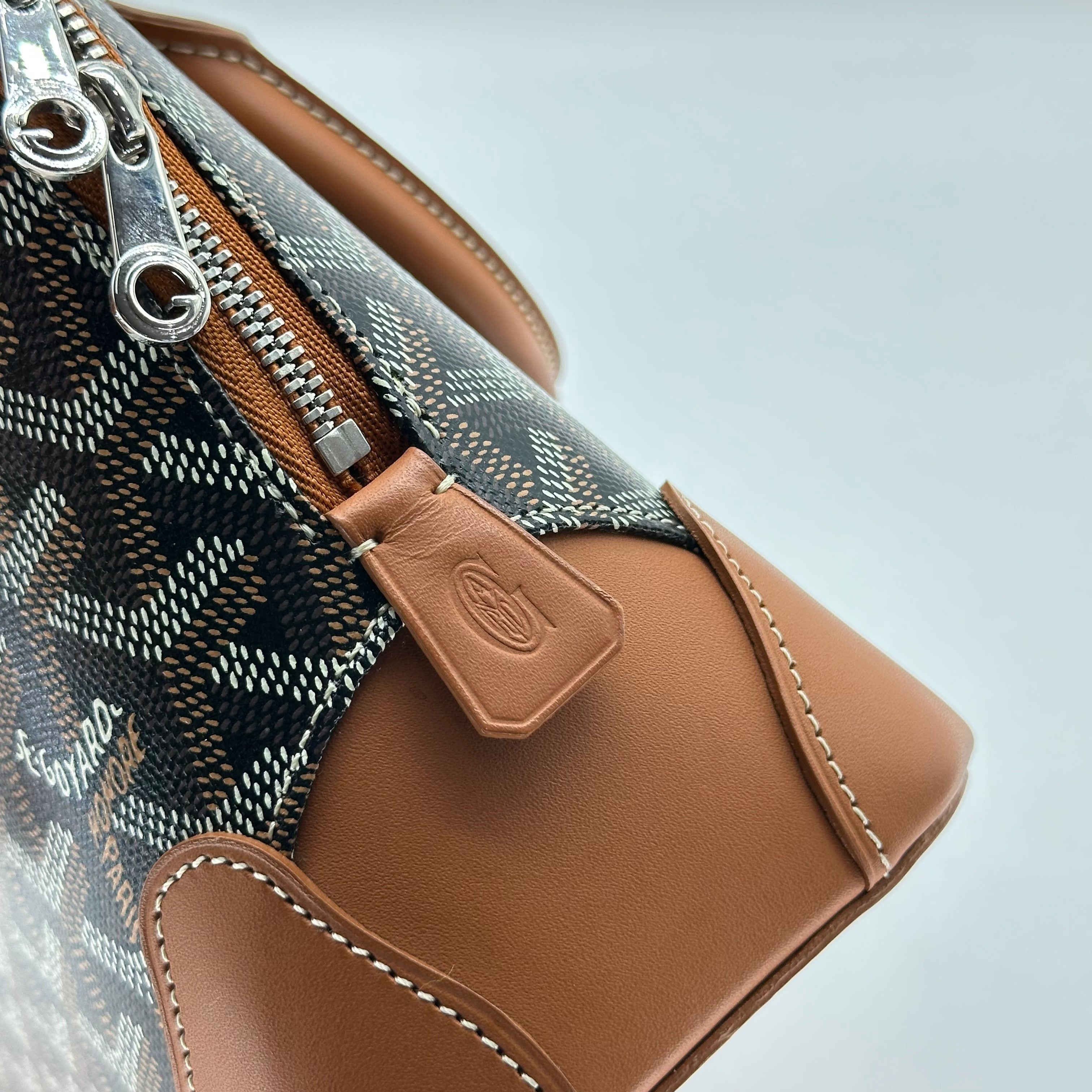 Goyard Goyardine Sac Vendome PM Handbag Crossbody Black