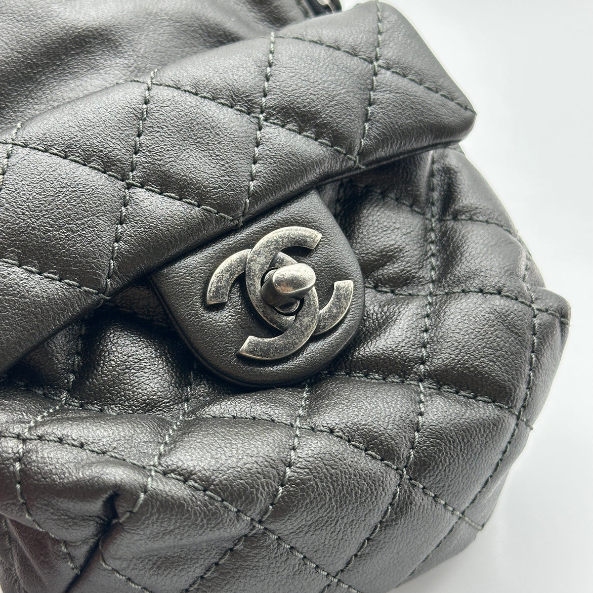 Chanel Quilted Leather Black Chain Shoulder Bag