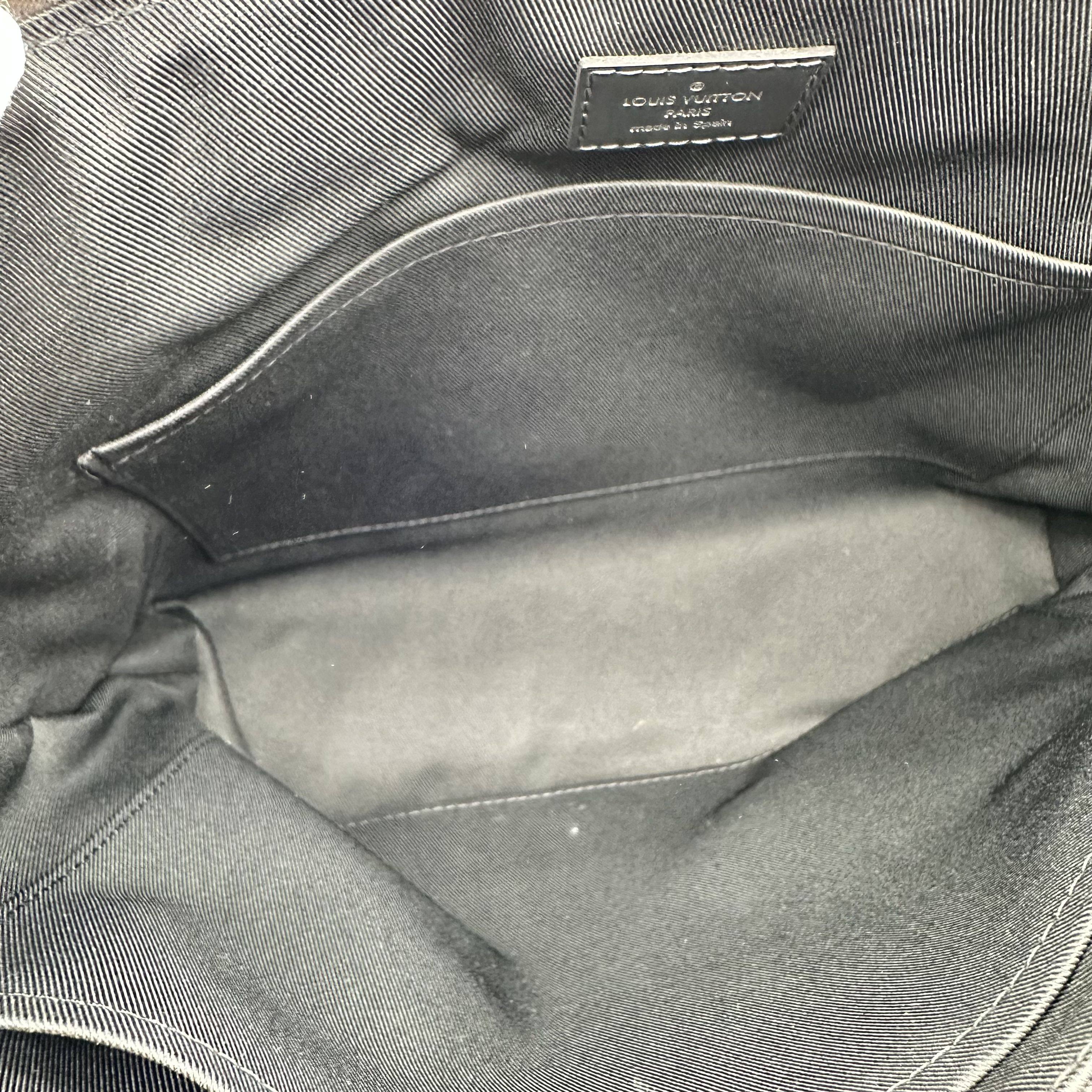 Louis Vuitton Monogram Eclipse District MM M44001 Shoulder Bag