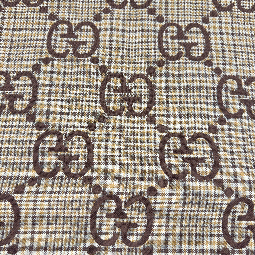 Gucci 660025 check GG Scarf Fabric Brown Wears Lint on fabric Wrinkled Frayed No quality tags