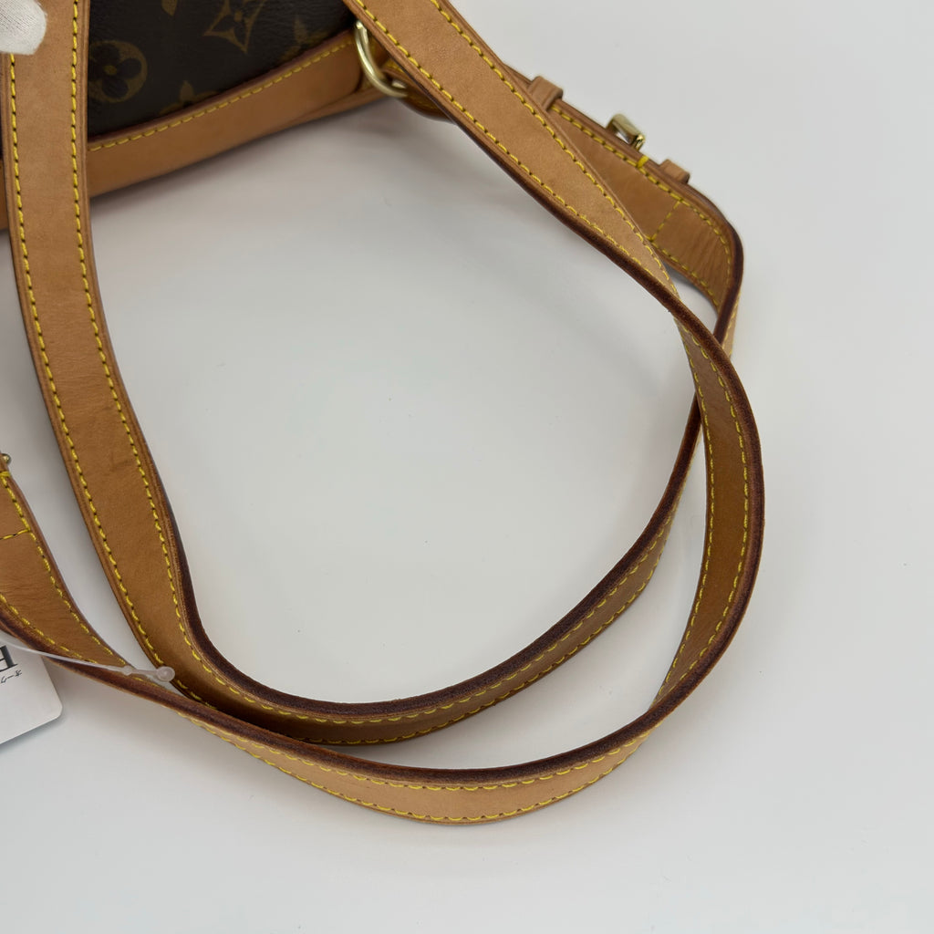 Louis Vuitton Montsouris MM Monogram Backpack M51136