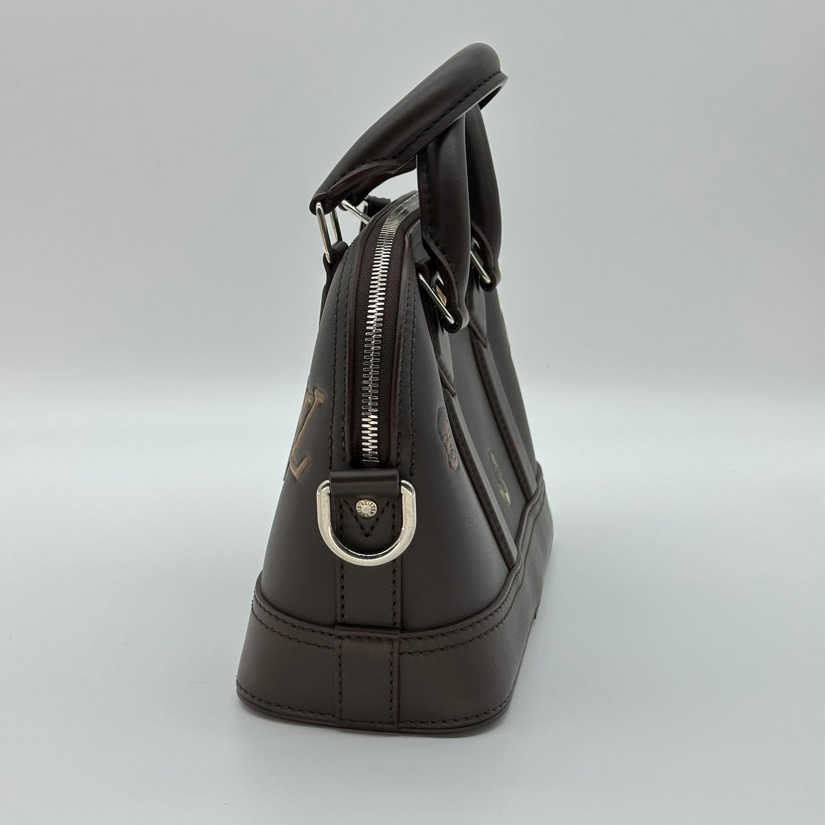Louis Vuitton Alma 25 Henry Taylor Limited Edition Leather Handbag Shoulder Bag Crossbody RFID