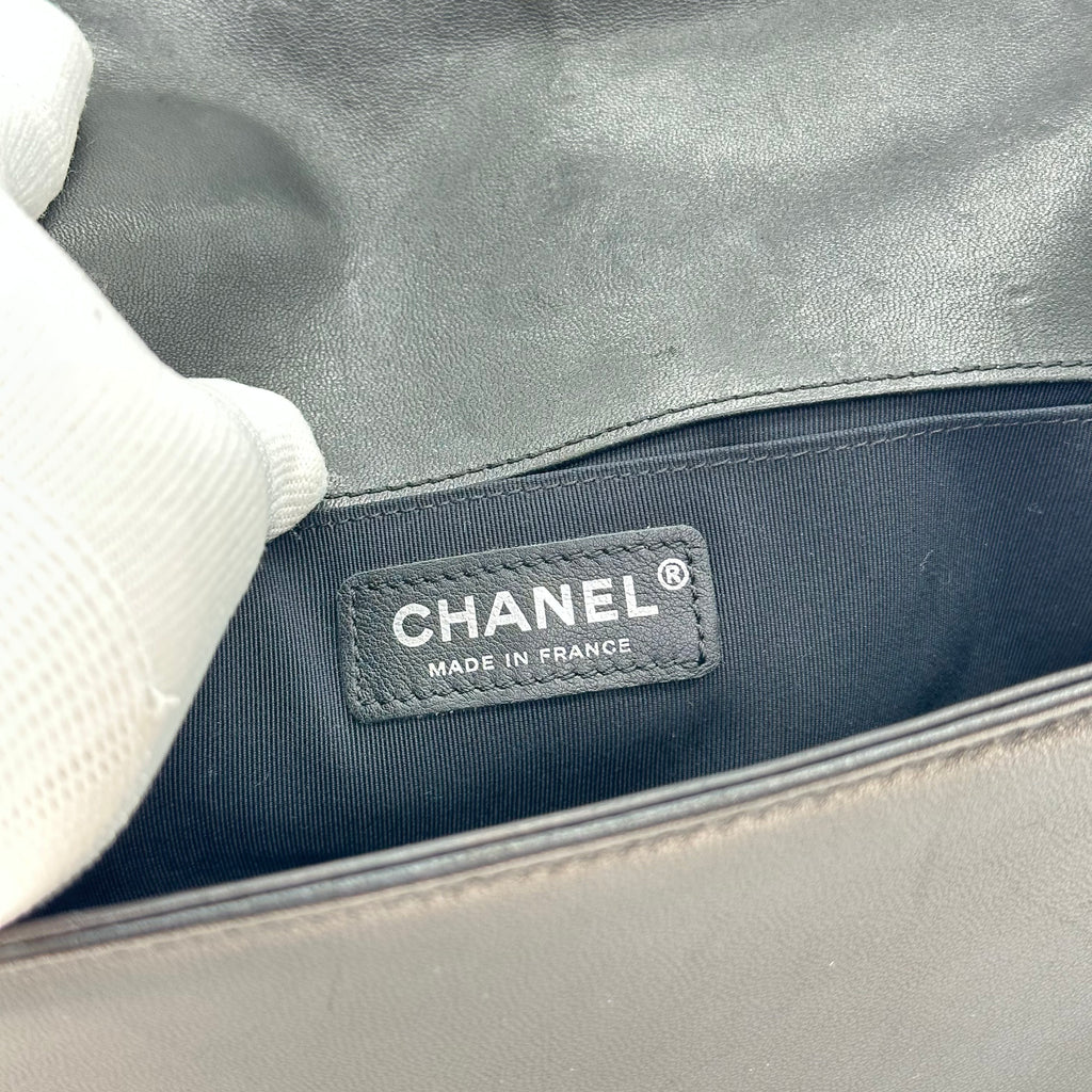 Chanel Boy Chanel 25 Lambskin Chain Shoulder Bag Black Silver 21 Series