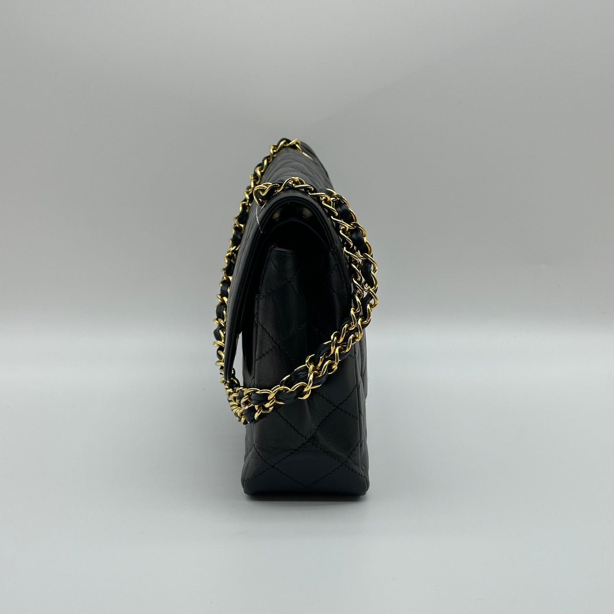 Chanel Matelasse Lambskin Double Flap Double Chain Bag Paris limited Black Gold Metal Fittings 0117900 0 series