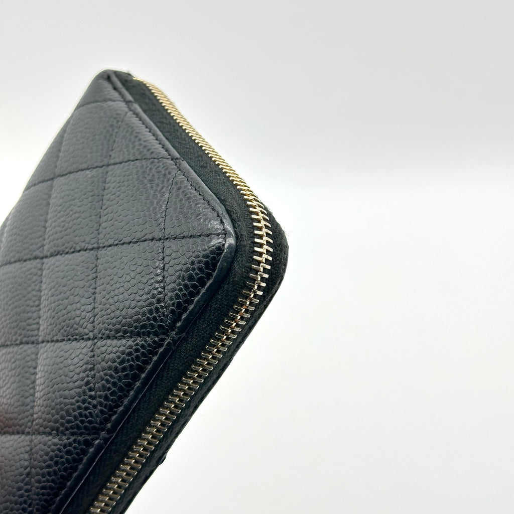 Chanel Caviar Quilted Large Gusset Zip Around Wallet Black