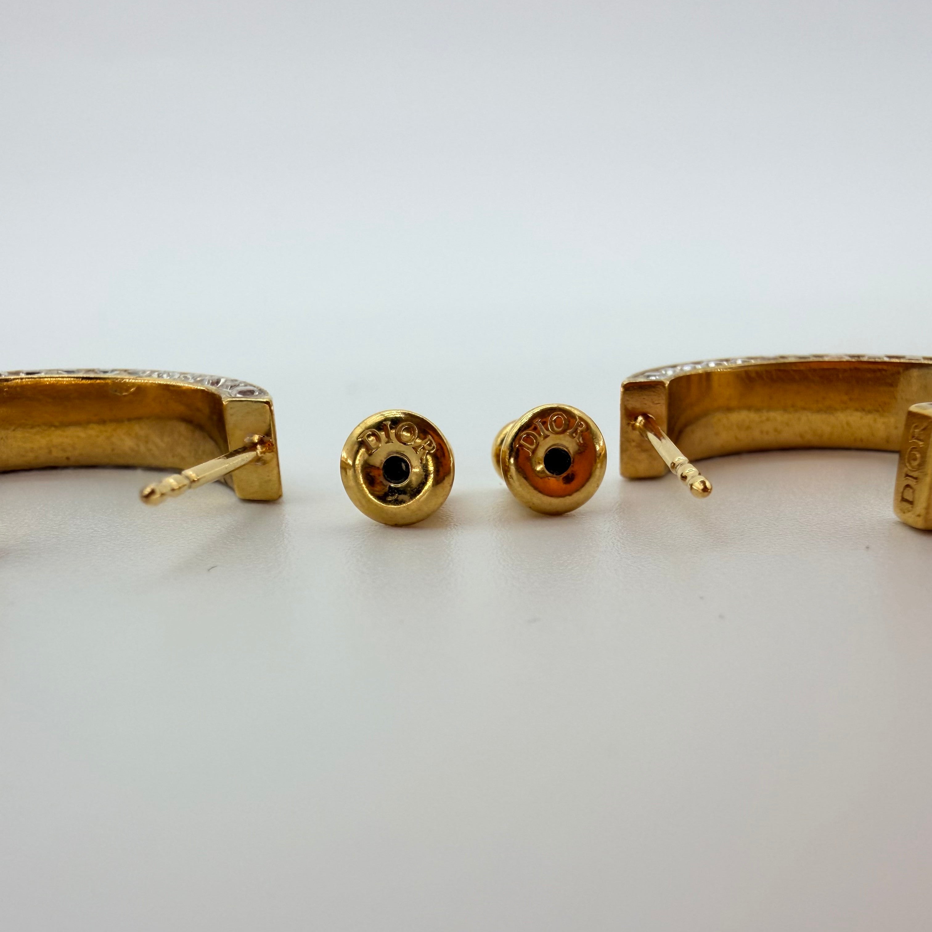 DIOR NIGHT CODE earring