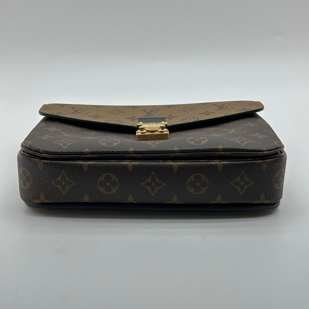 Louis Vuitton Monogram Reverse Canvas Pochette Métis 25cm Brown Crossbody Bag