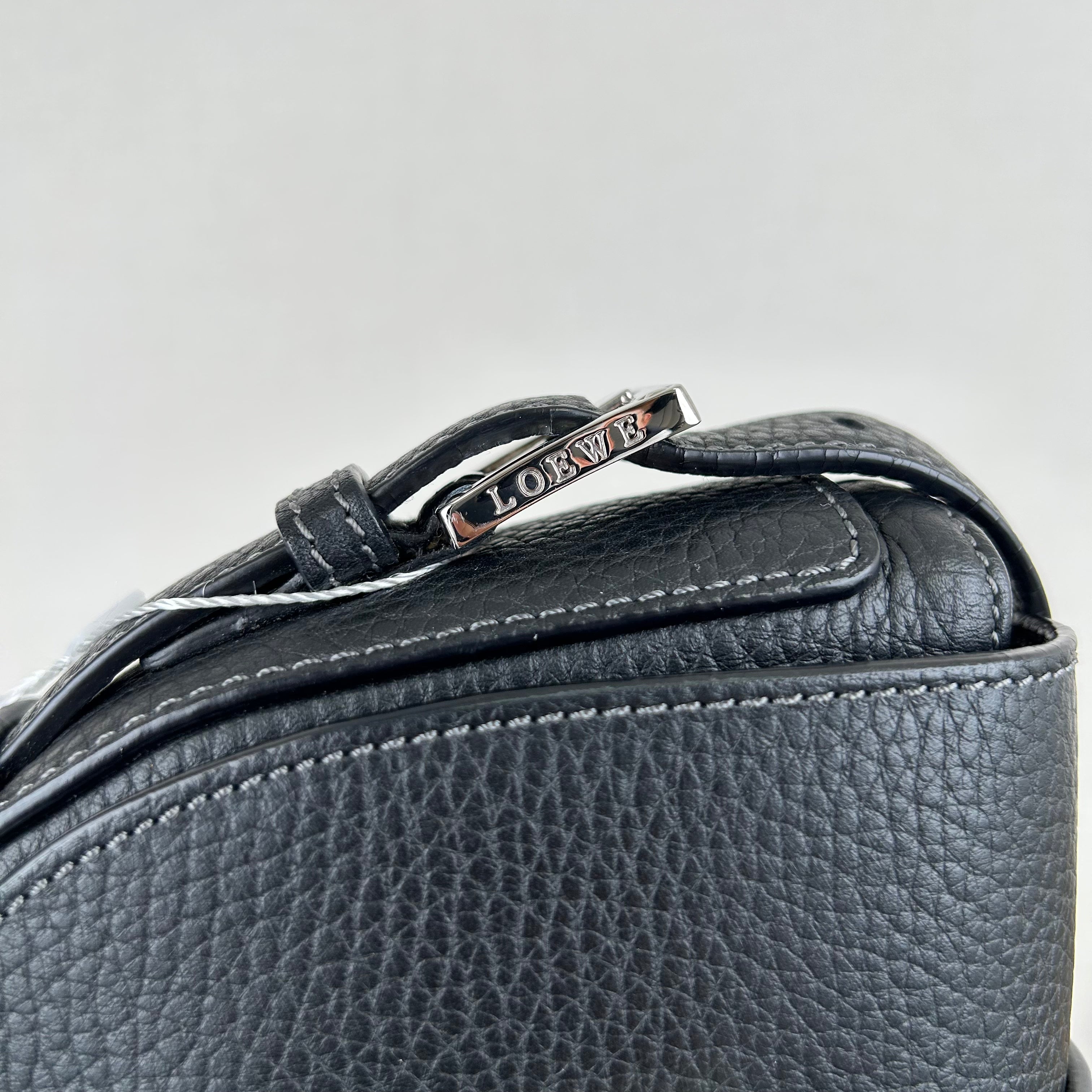 Loewe Vintage Leather Shoulder Bag Handbag Black