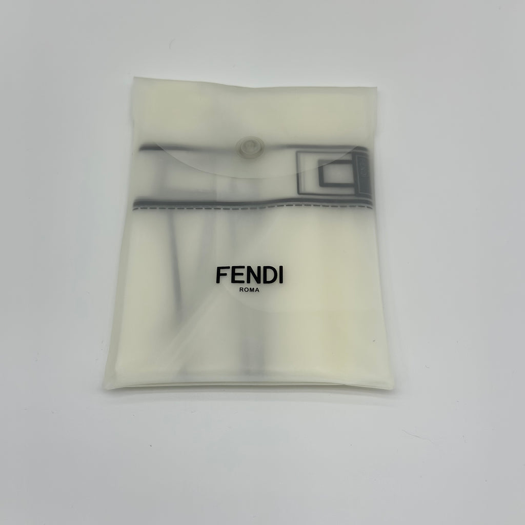 FENDI セレリア ピーカブー レザー 2wayバッグ
