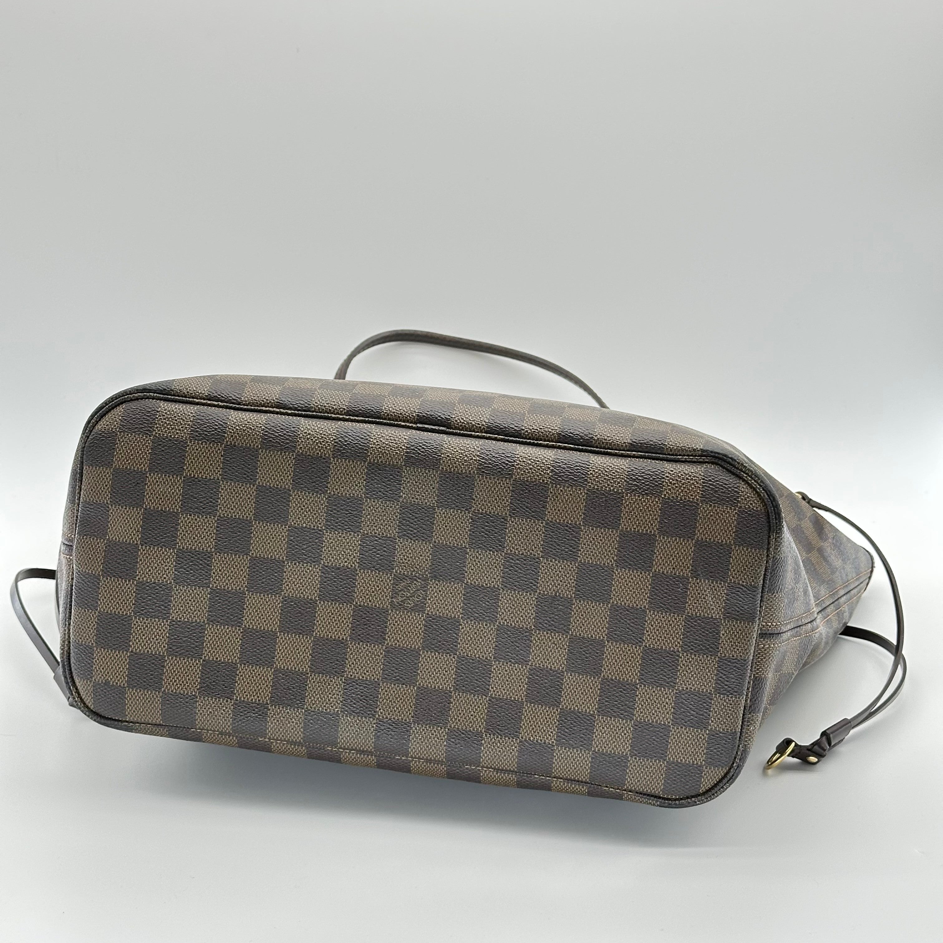 Bolso Neverfull MM de Louis Vuitton en lona Damier Ebene