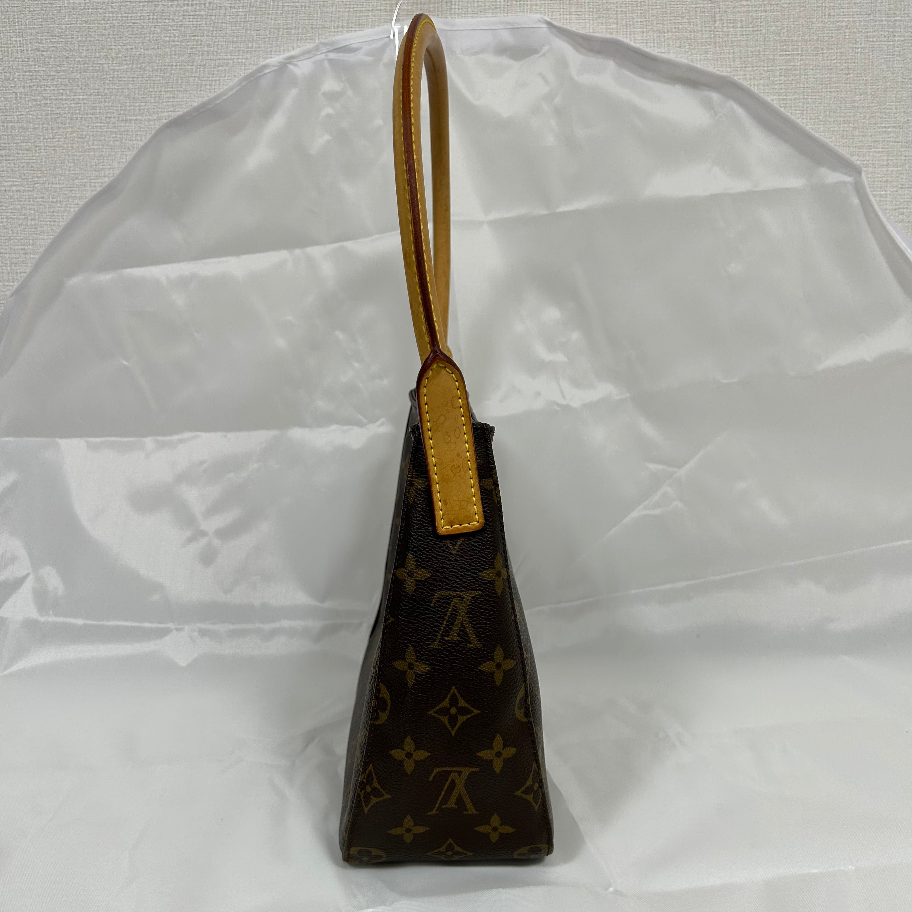 Louis Vuitton Looping Monogram Handbag　MM　M51146