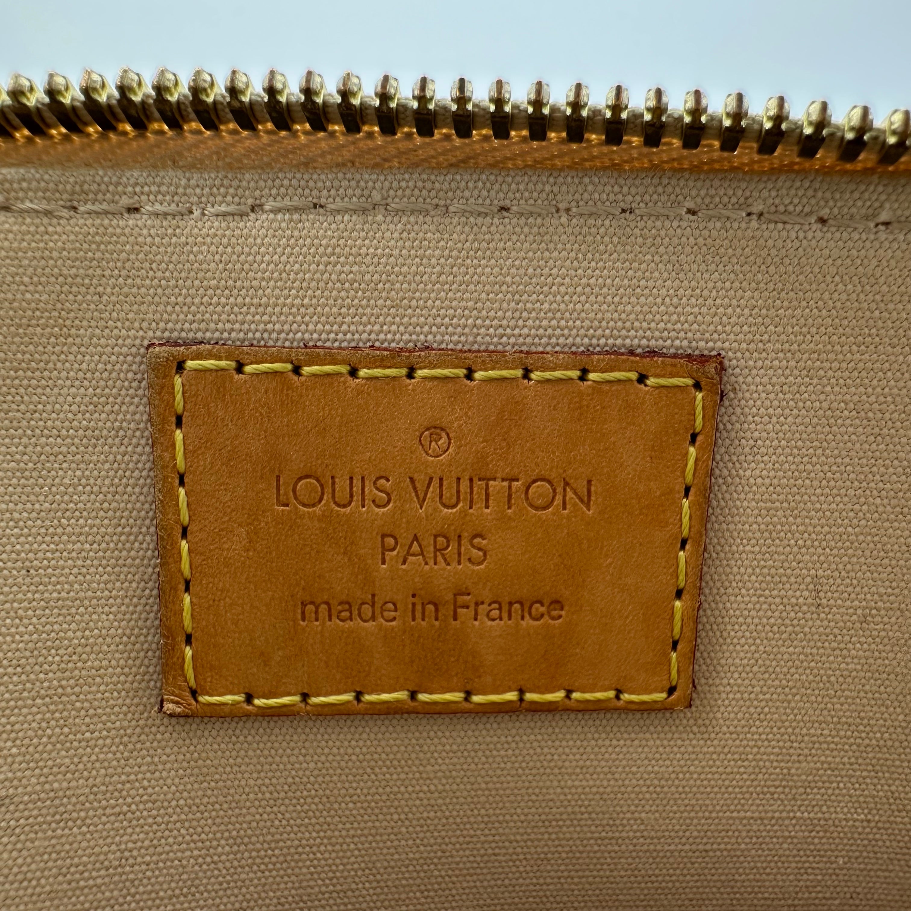 Louis Vuitton Alma Vernis Sac à coque en cuir verni Sac à bandoulière avec poignée supérieure M90101