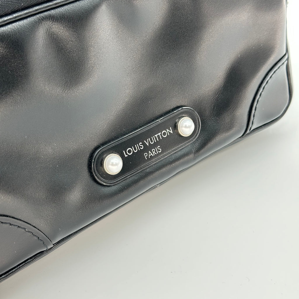 ルイ・ヴィトン LV ナイト ナイル カーフ ショルダーバッグ M13987