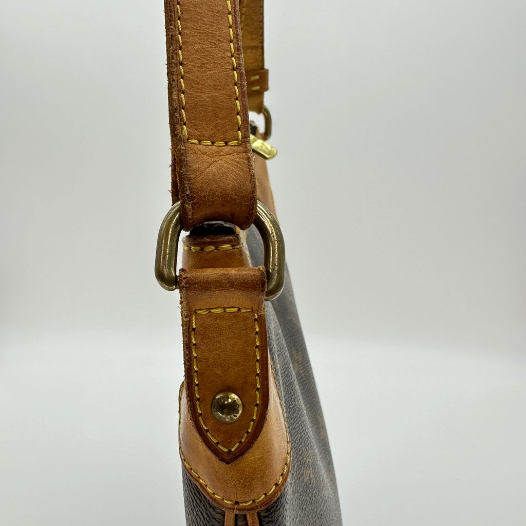 Louis Vuitton Odeon PM Monogram Shoulder Bag M56390