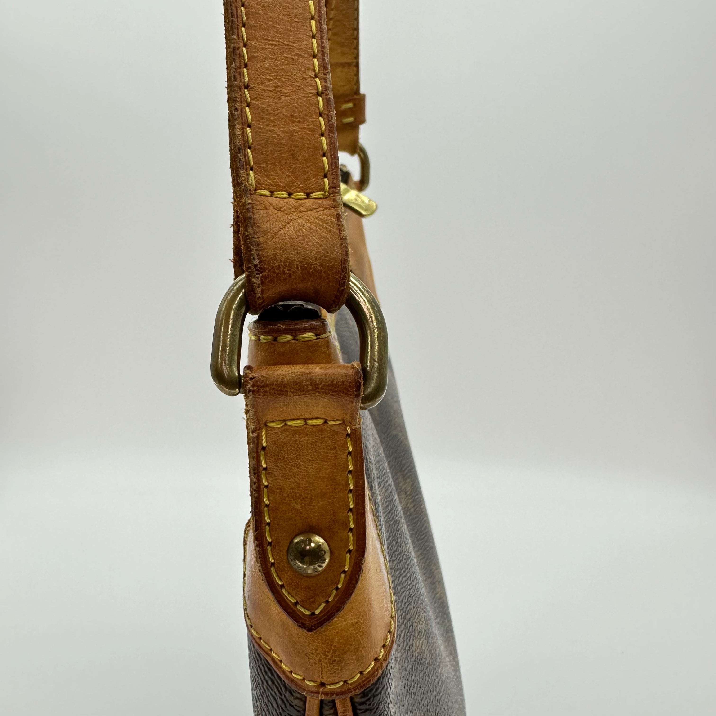 Louis Vuitton Odeon PM Monogram Shoulder Bag M56390