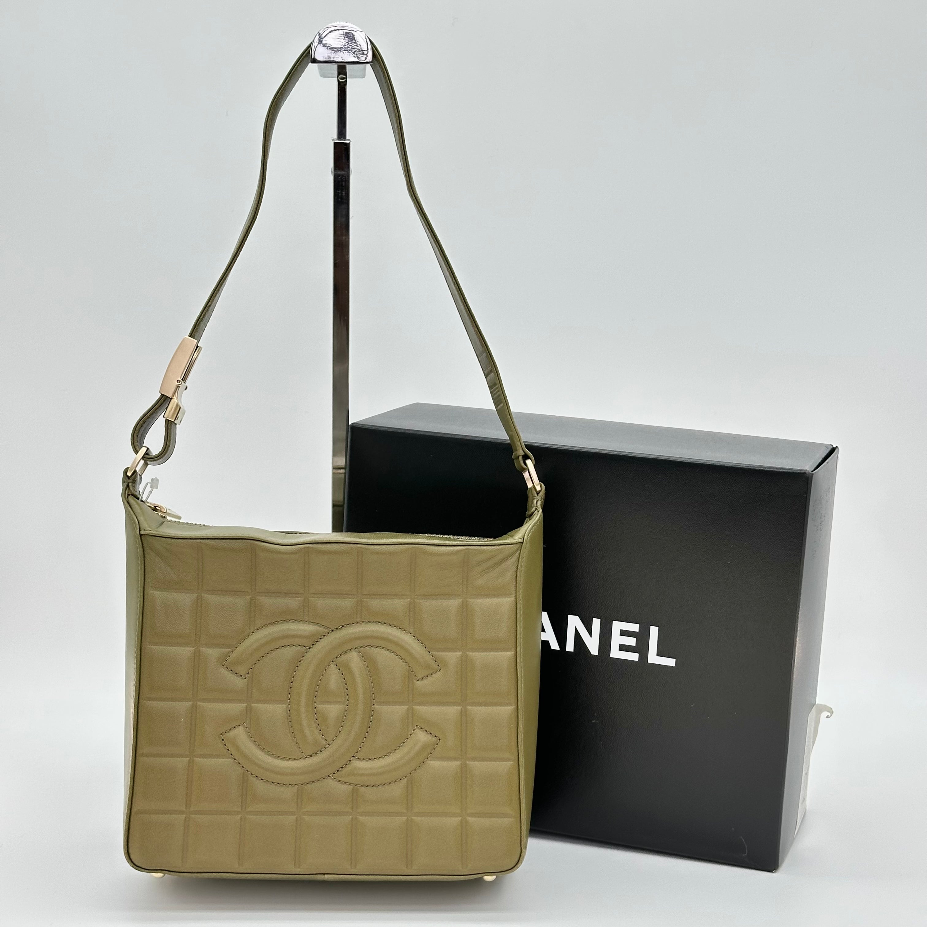 Chanel coco mark Chocolate Bar shoulder bag lambskin production year2003-2004