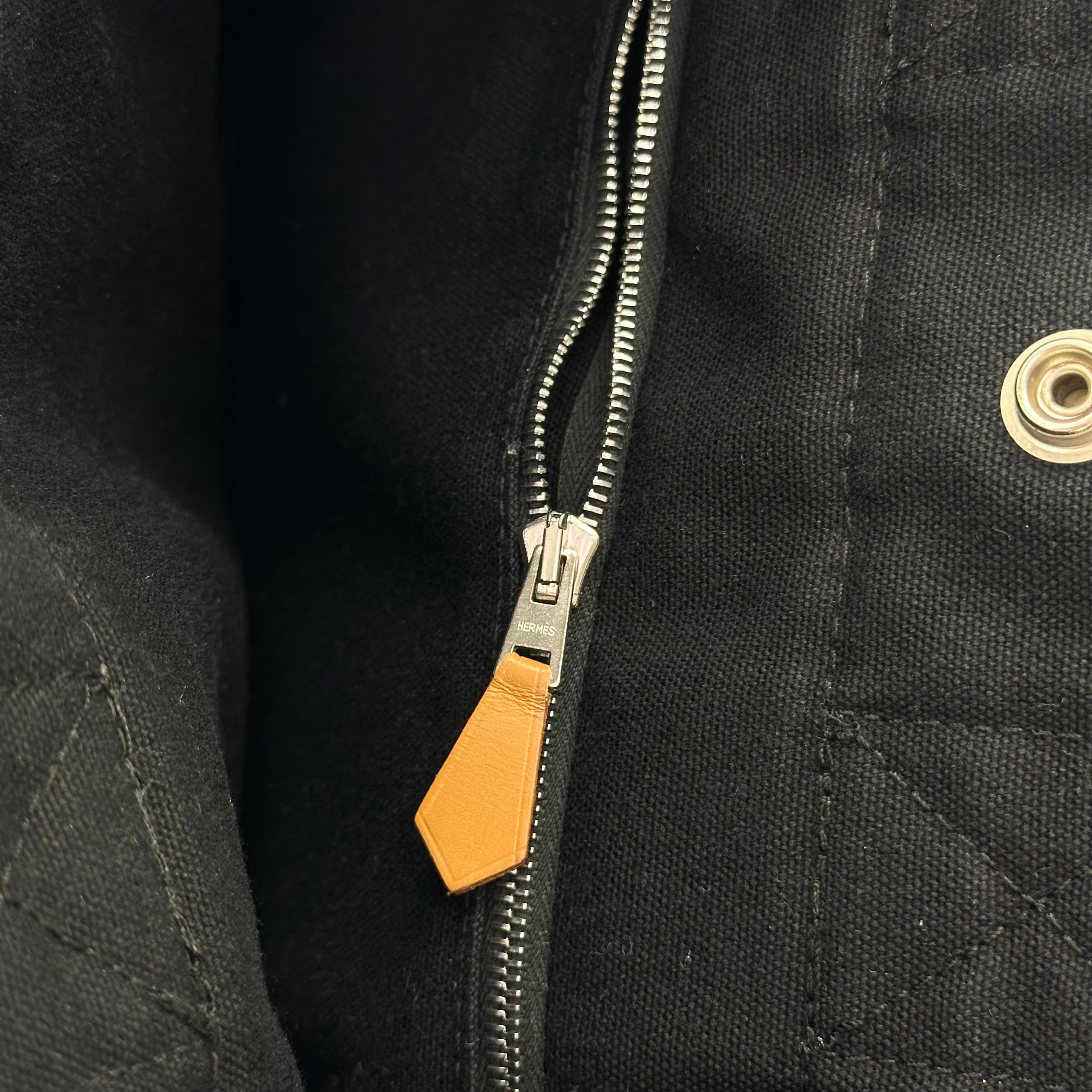 エルメス フールトゥ PM トートバッグ レディース ブラック キャンバス