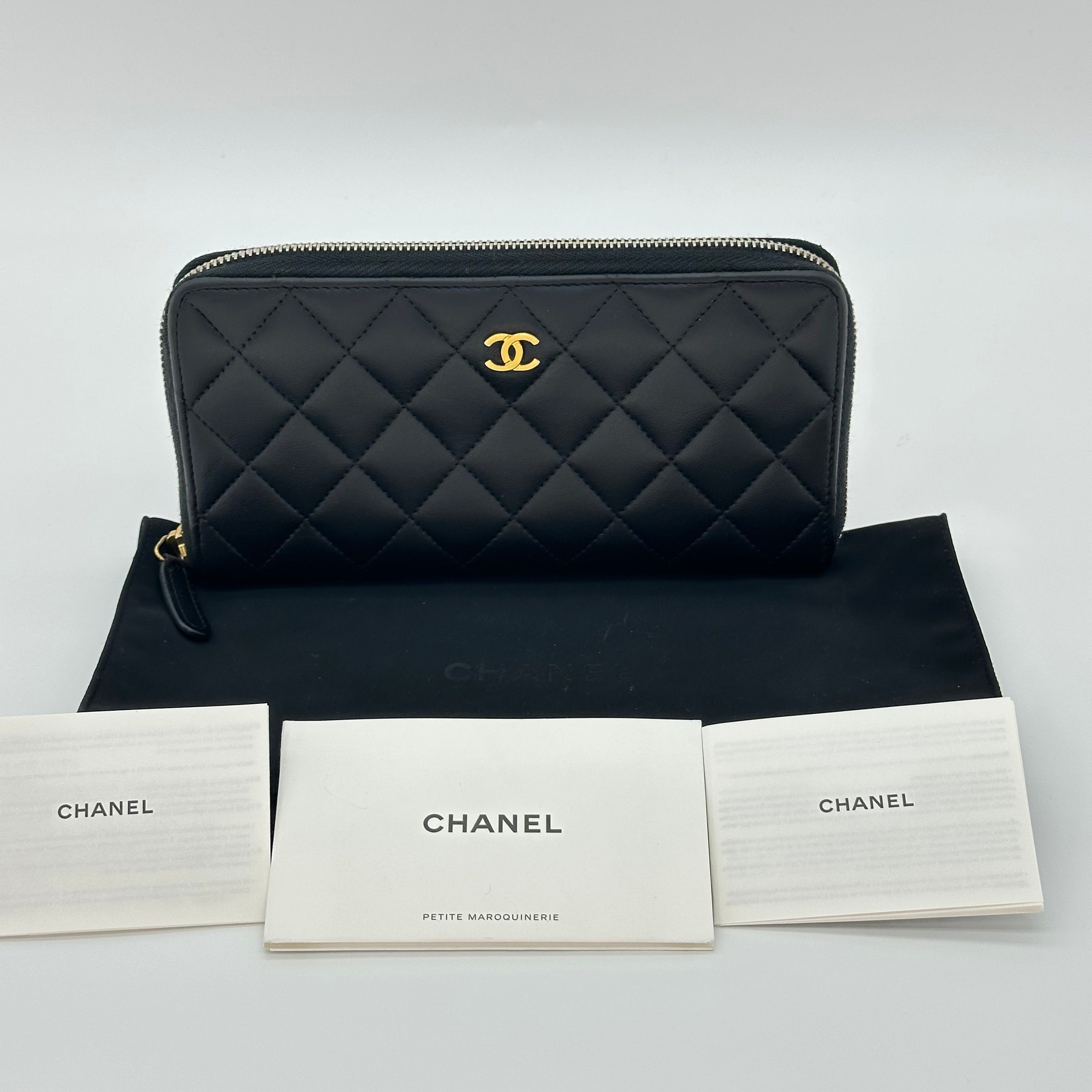 Chanel Coco Mark Lambskin Zipped Wallet black