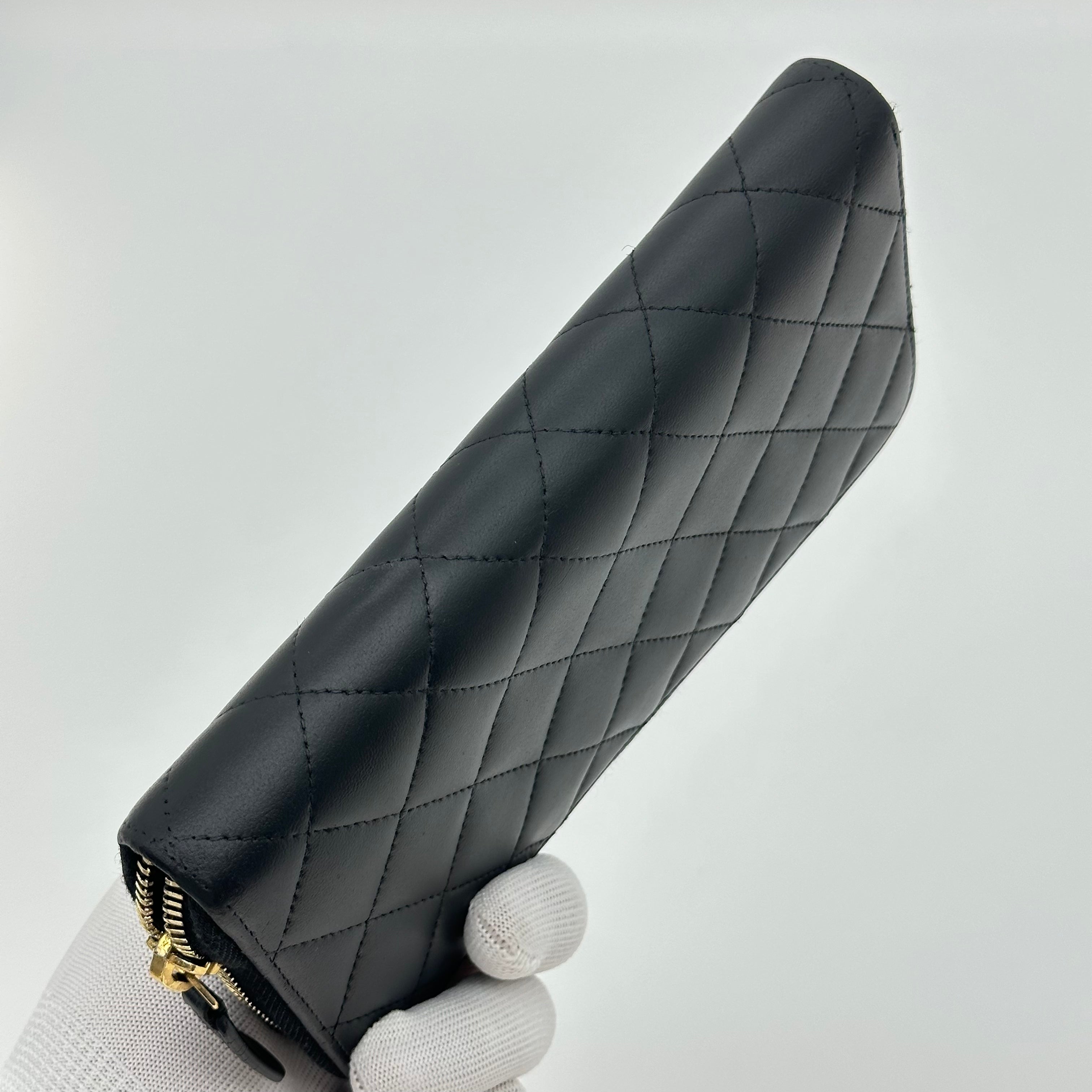 Chanel Coco Mark Lambskin Zipped Wallet black