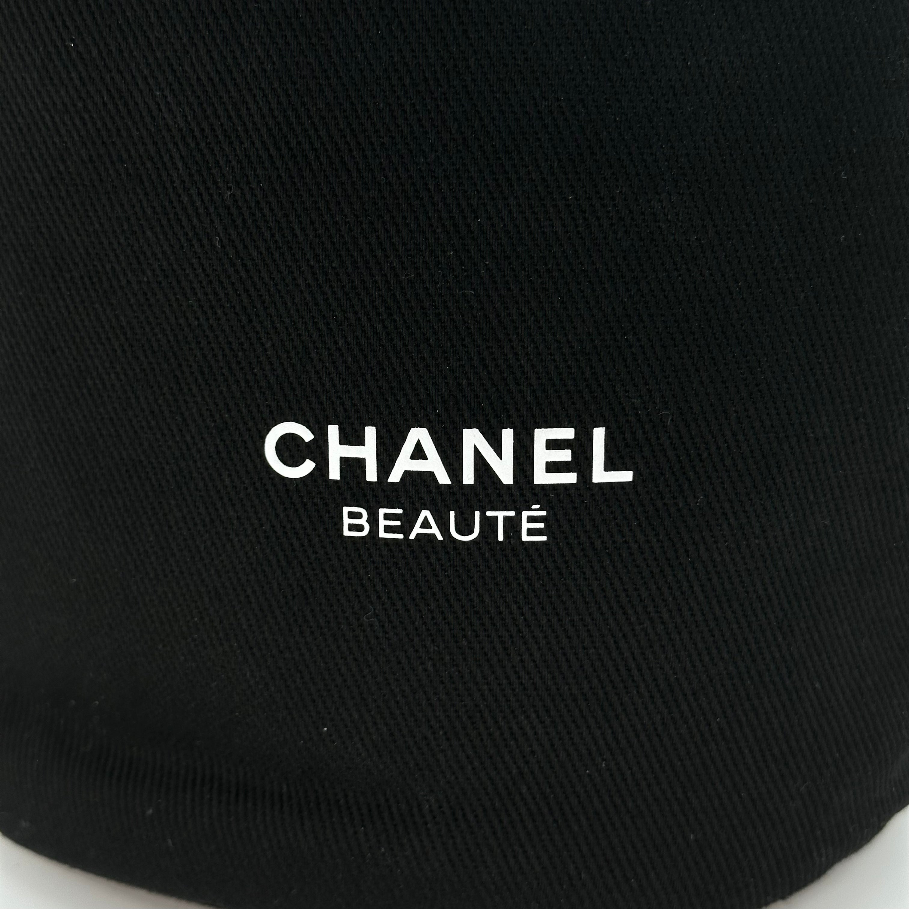 Chanel LA COLLECTION 2023 Cotton Pouch Limited