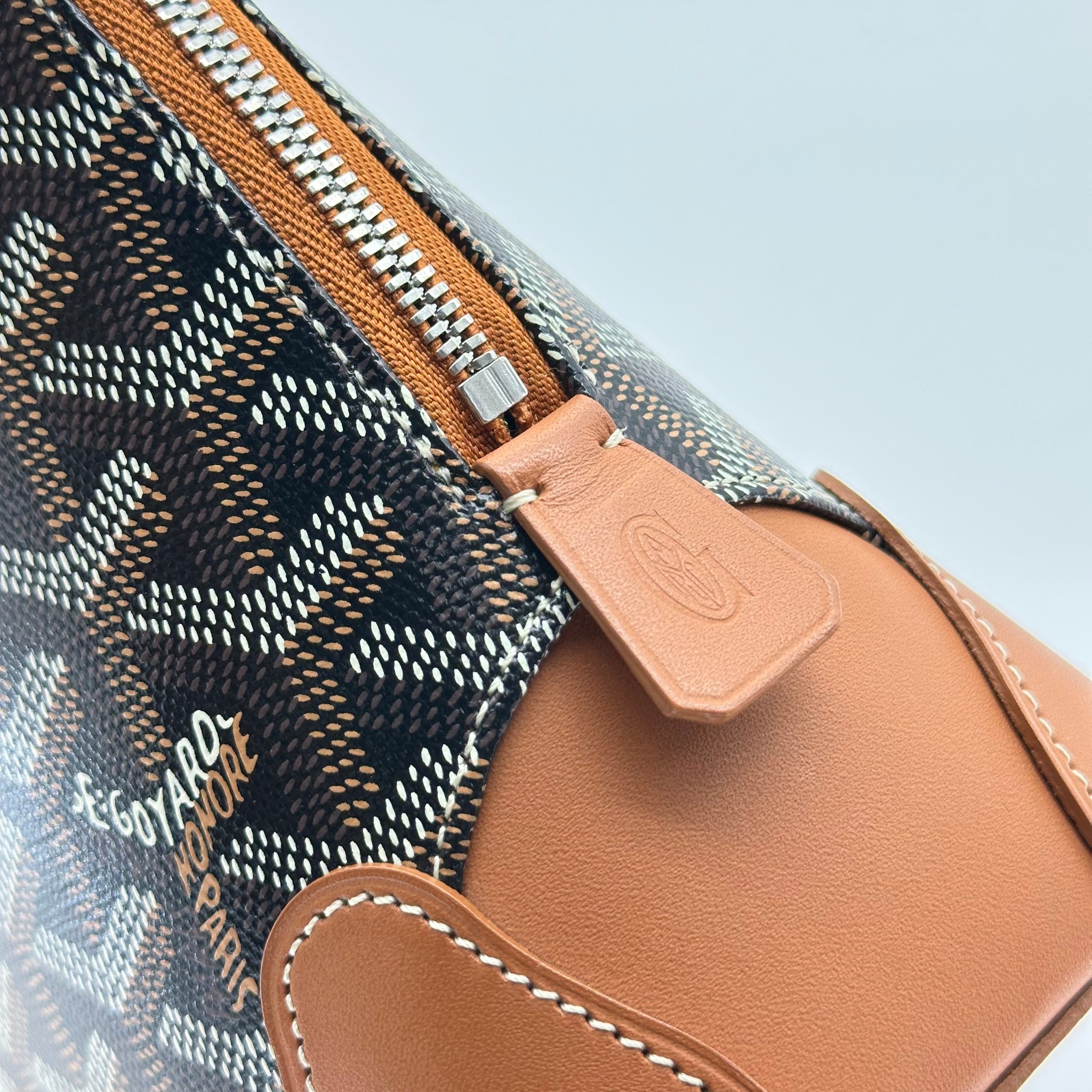 Goyard Goyardine Sac Vendome PM Handbag Crossbody Black