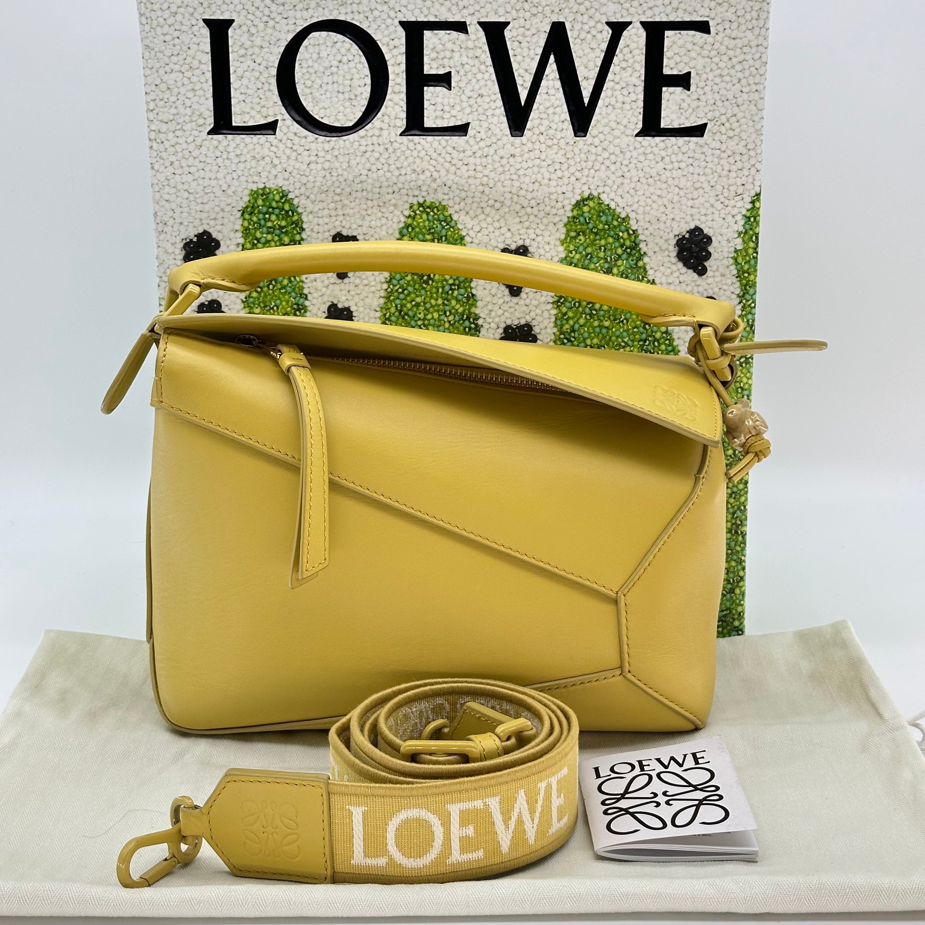 Loewe Puzzle Edge Bag Monochrome Calfskin Small Yellow