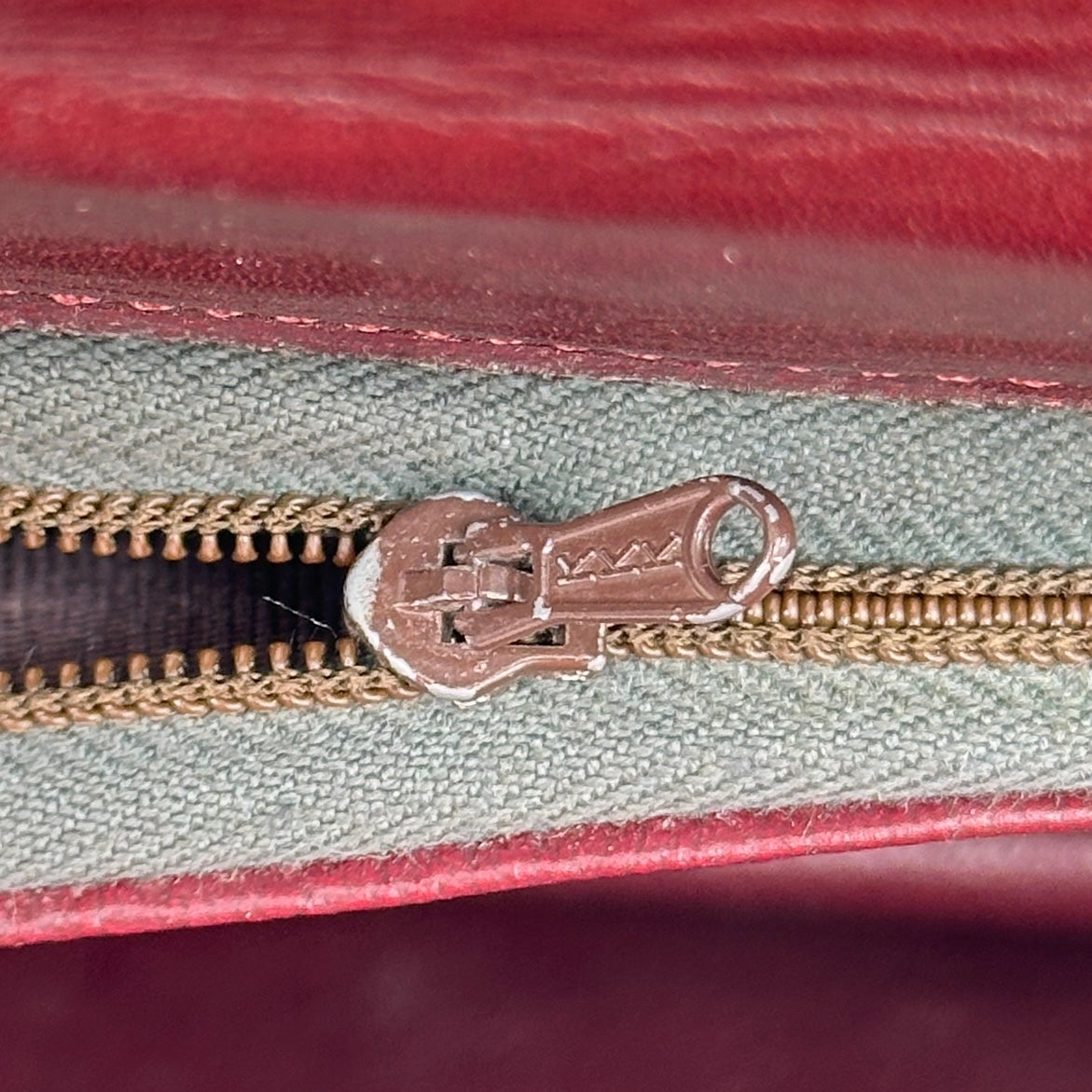 GUCCI Vintage GG Canvas Shoulder Bag