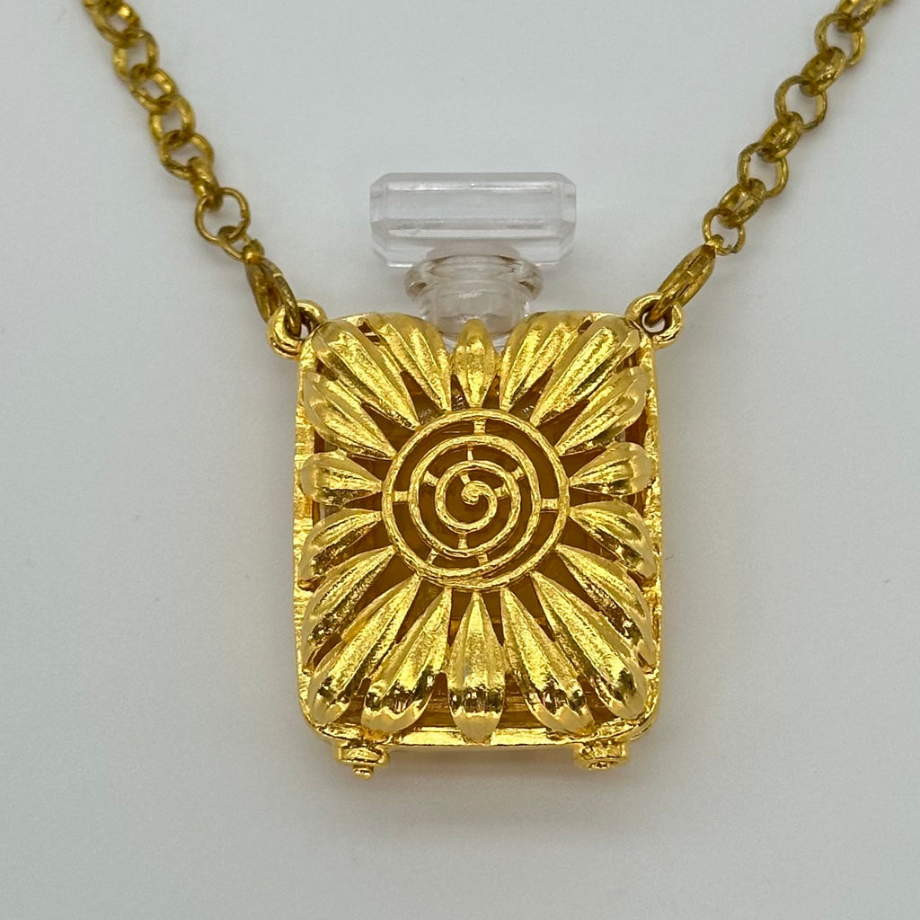 Chanel No. 5 Parfume Mini Bottle Chain Necklace vintage