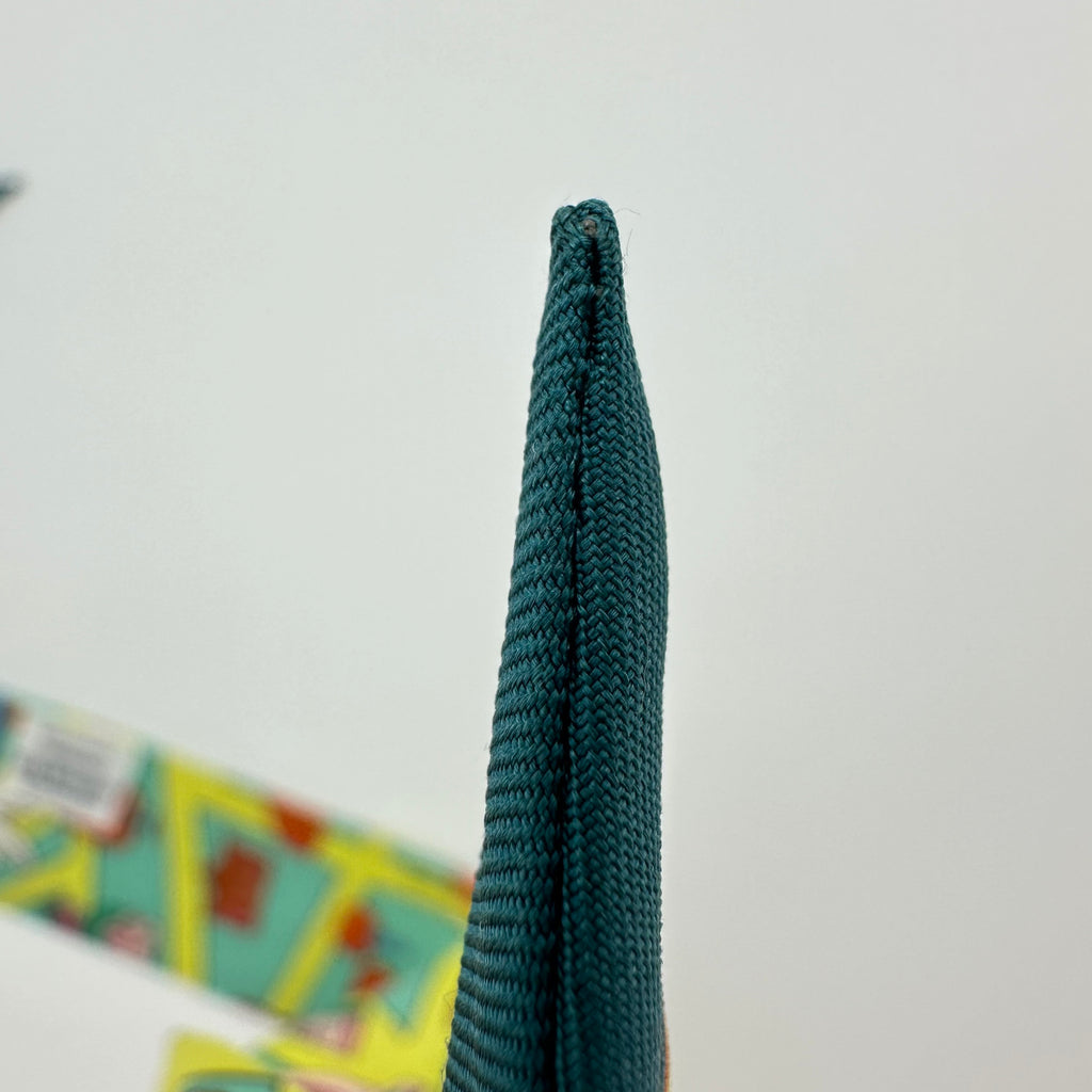 Hermès Twilly ‘Les Nouveaux Amoureux de Paris’ (New Lovers of Paris) Scarf, Green Multicolor 100%Silk