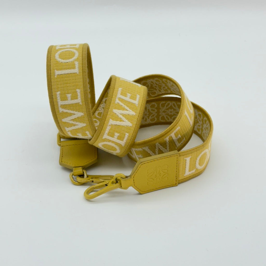 Loewe Puzzle Edge Bag Monochrome Calfskin Small Yellow