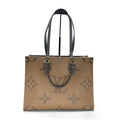 Louis Vuitton Giant Monogram Reverse On the Go MM M45321 Brown There was an RFID response