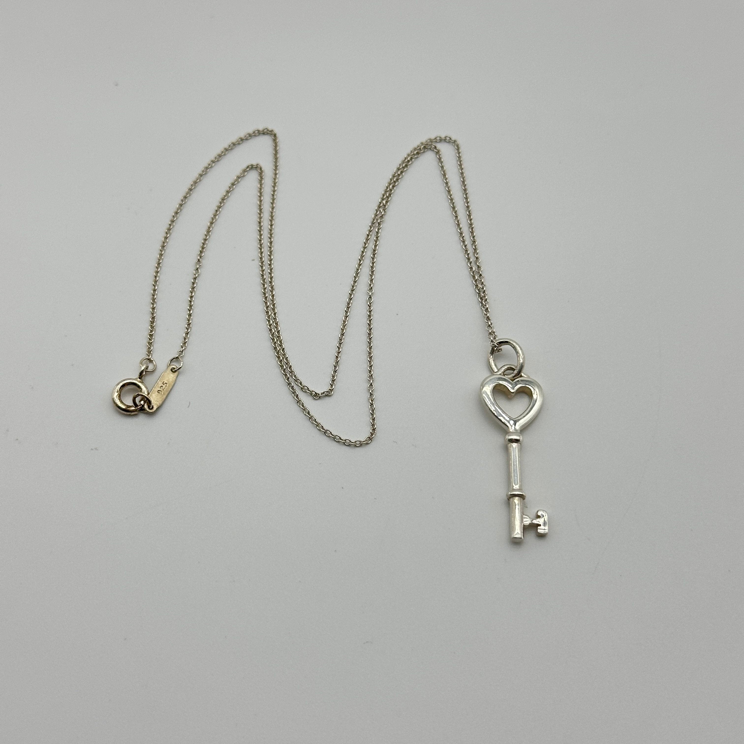 Tiffany&Co. 　sv925 heart key pendant necklace