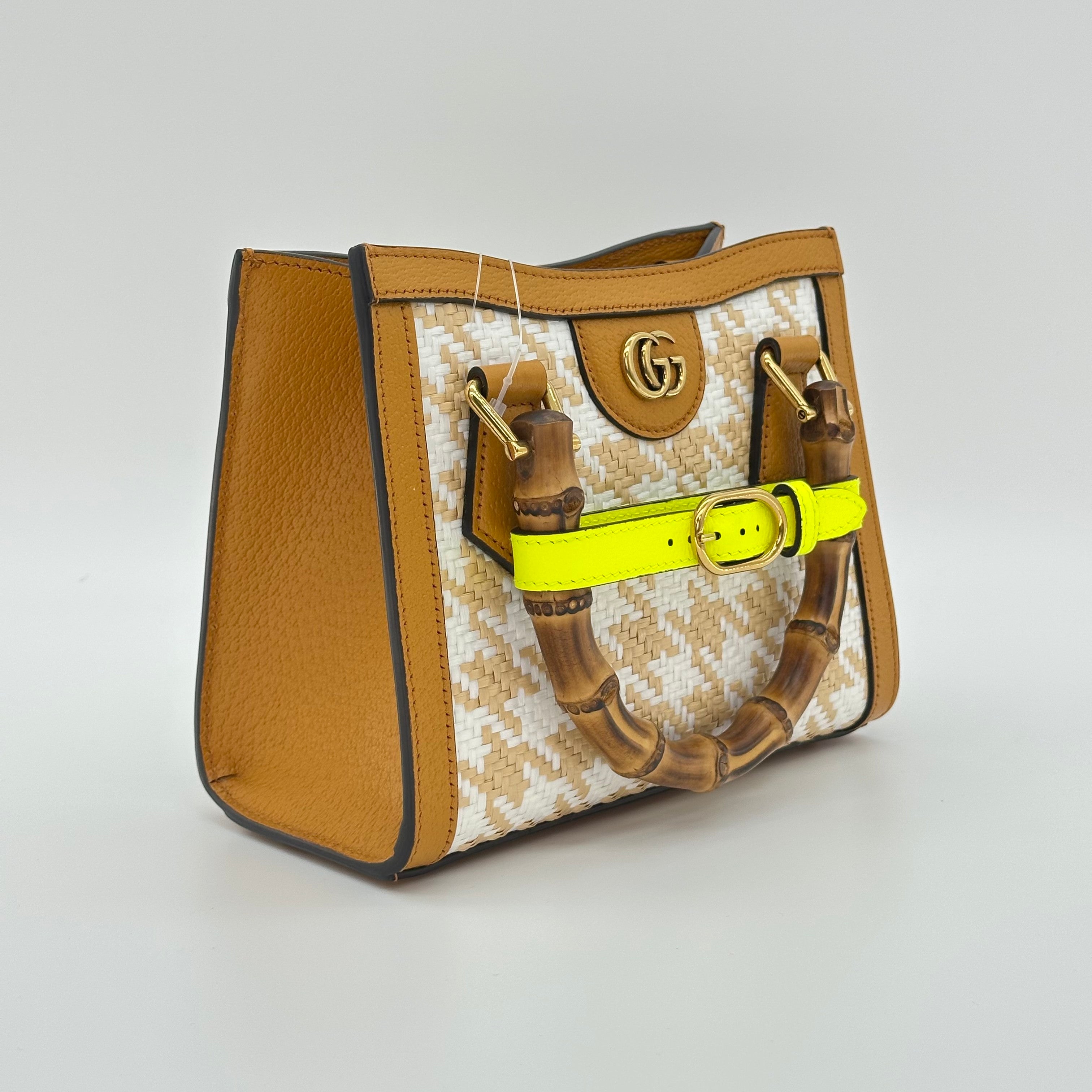 Gucci handbag shoulder bag Bamboo Double G houndstooth pattern gold hardware Diana Small