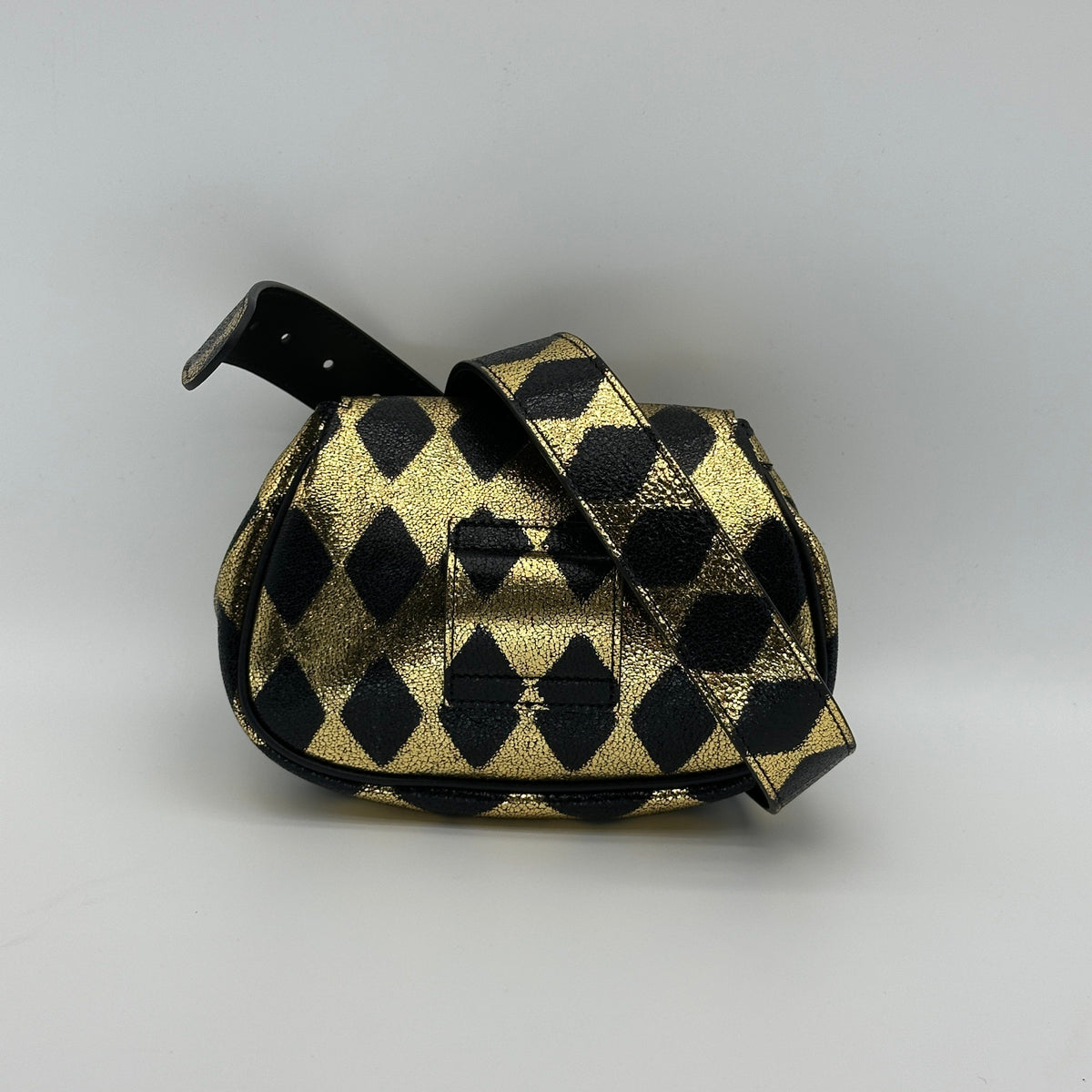Gucci Metallic Diamond Calfskin Black Gold Belt Bag