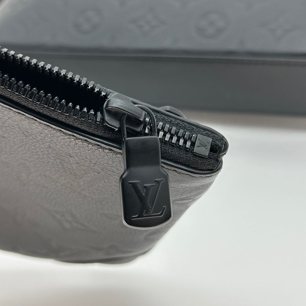 Louis Vuitton Monogram Shadow Trio Messenger M46602 Black with RFID