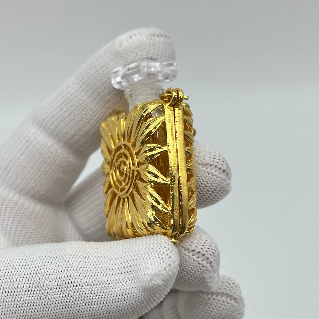 Chanel No. 5 Parfume Mini Bottle Chain Necklace vintage