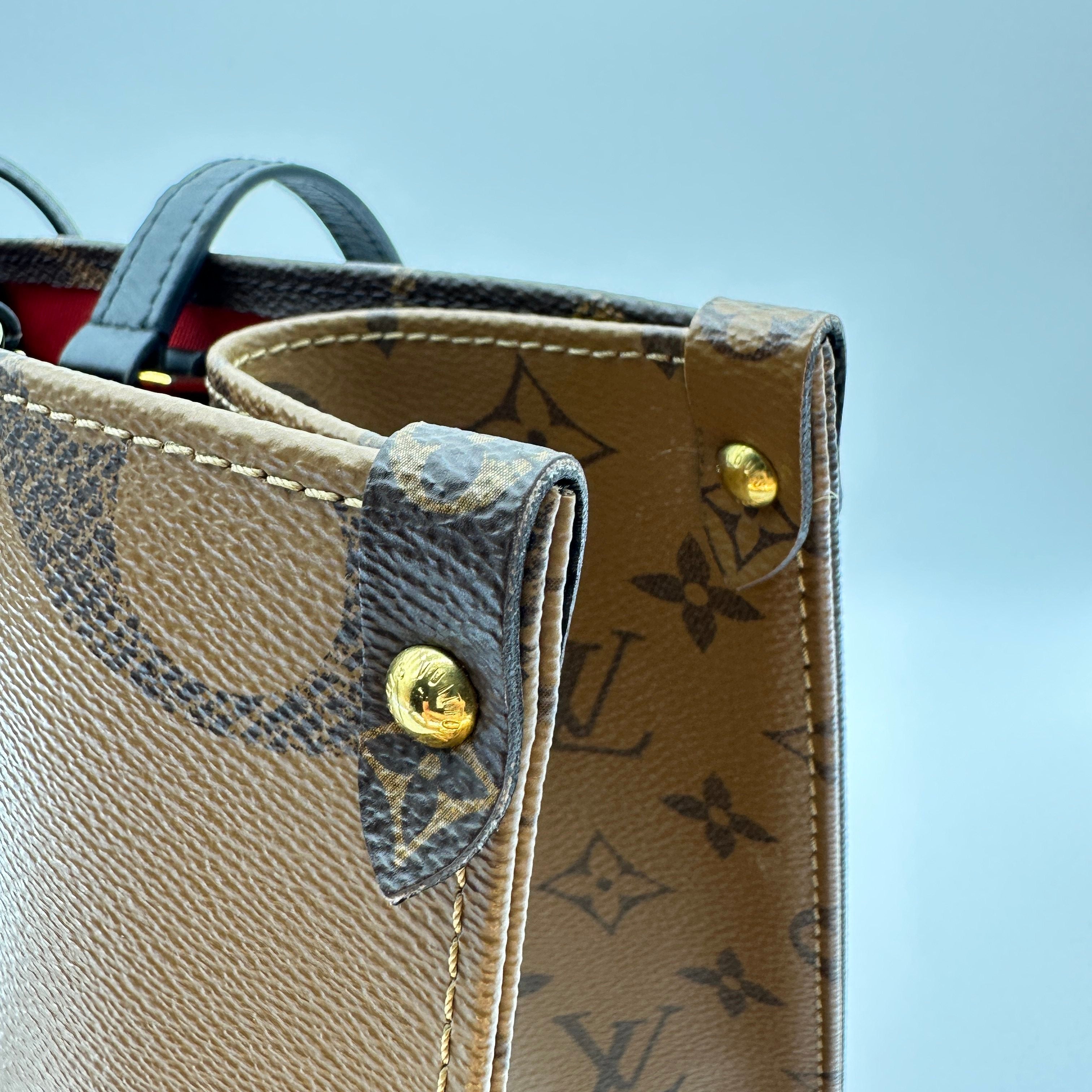 Louis Vuitton Giant Monogram Reverse On the Go MM M45321  Brown There was an RFID response