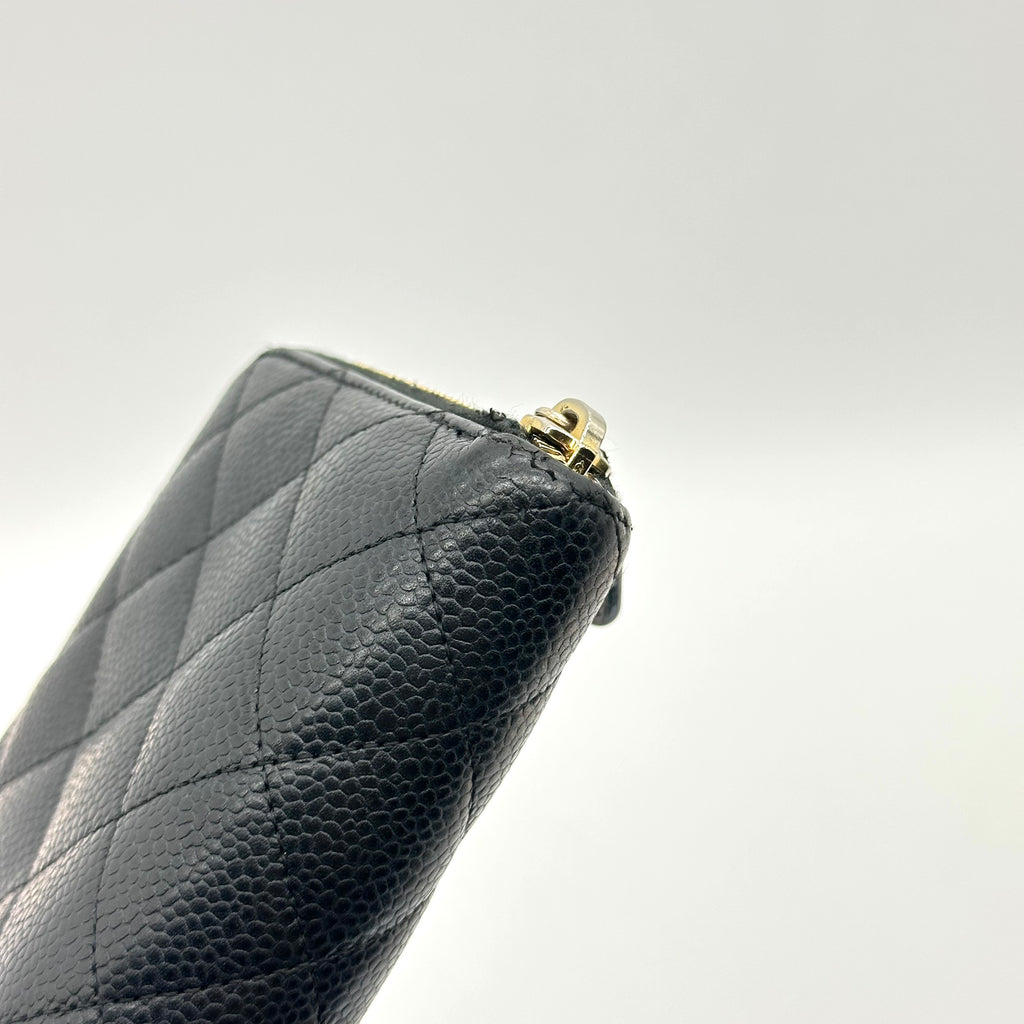 Chanel Caviar Quilted Large Gusset Zip Around Wallet Black