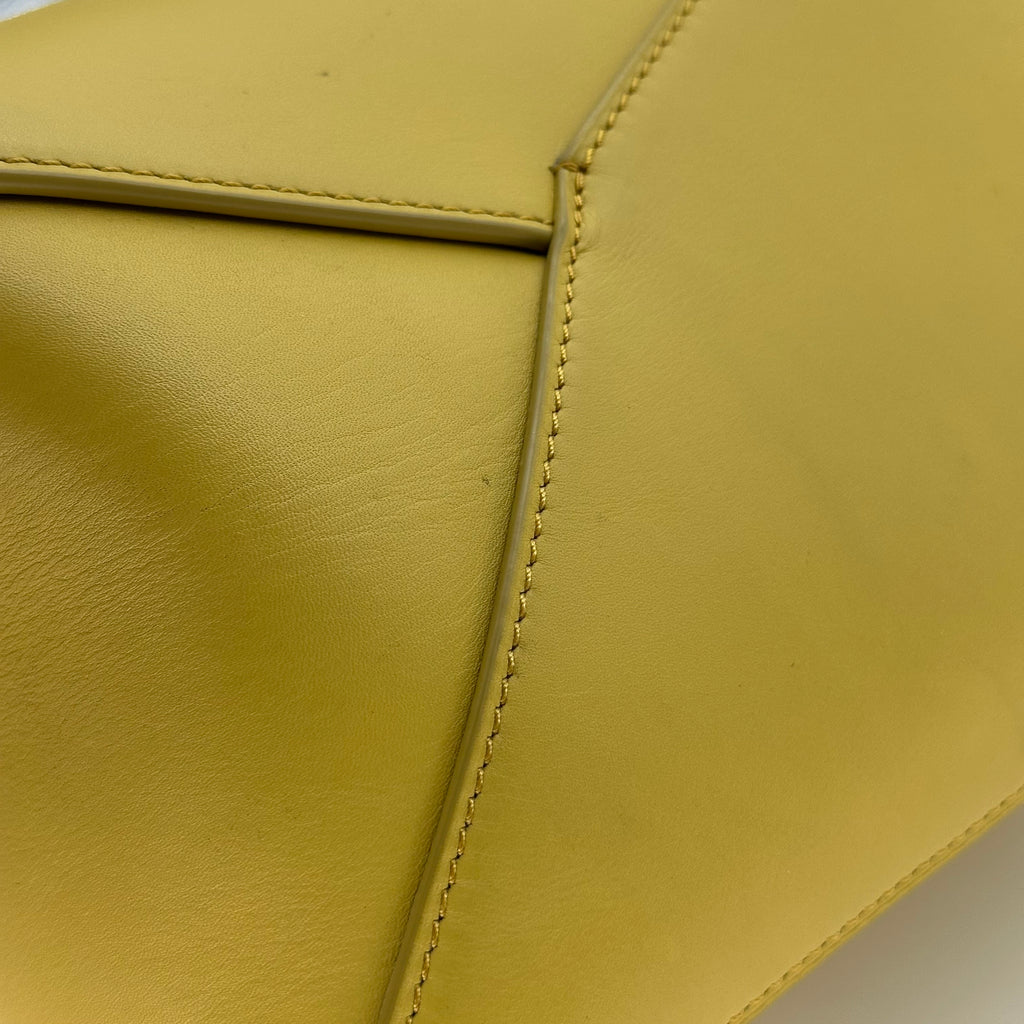Loewe Puzzle Edge Bag Monochrome Calfskin Small Yellow