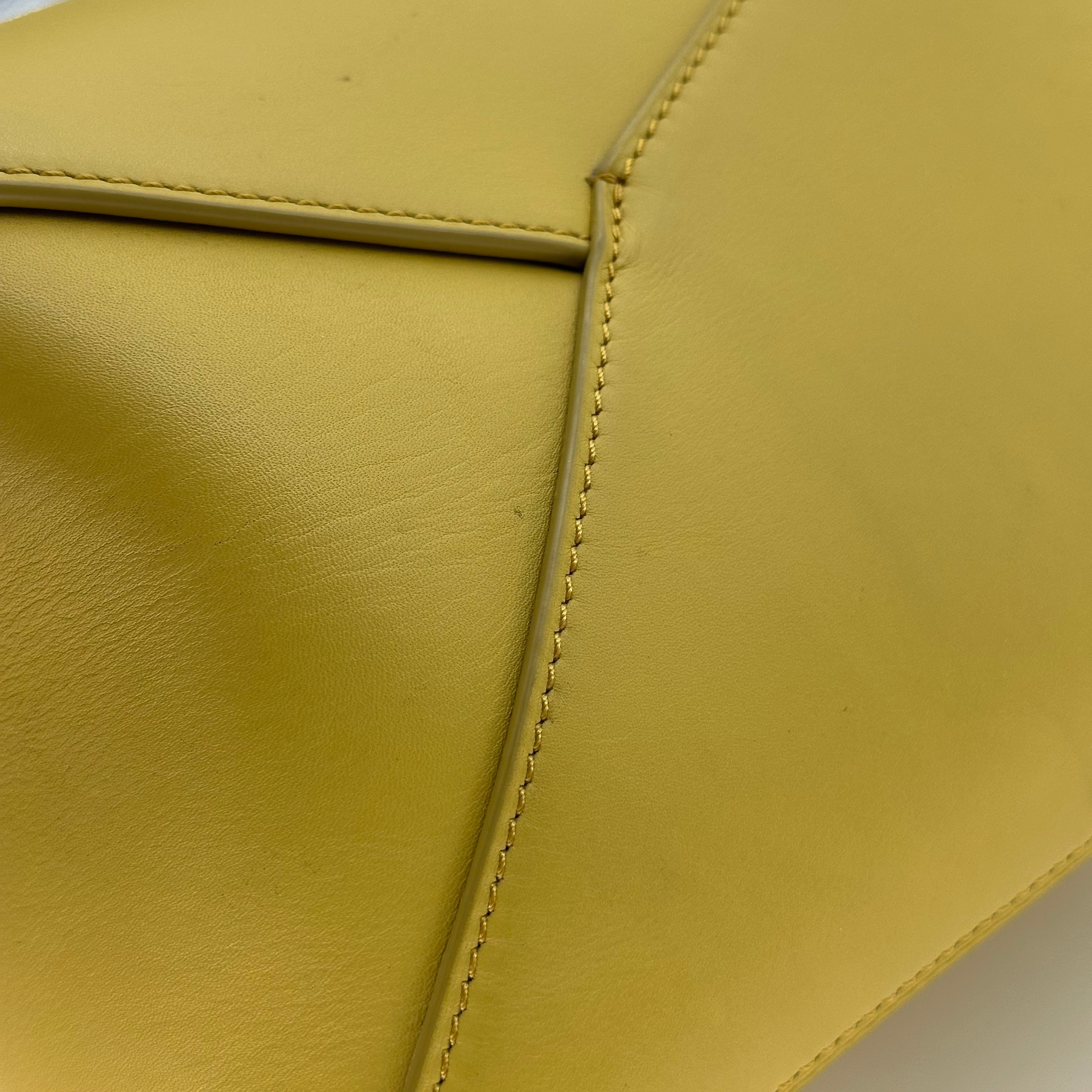 Loewe Puzzle Edge Bag Monochrome Calfskin Small Yellow